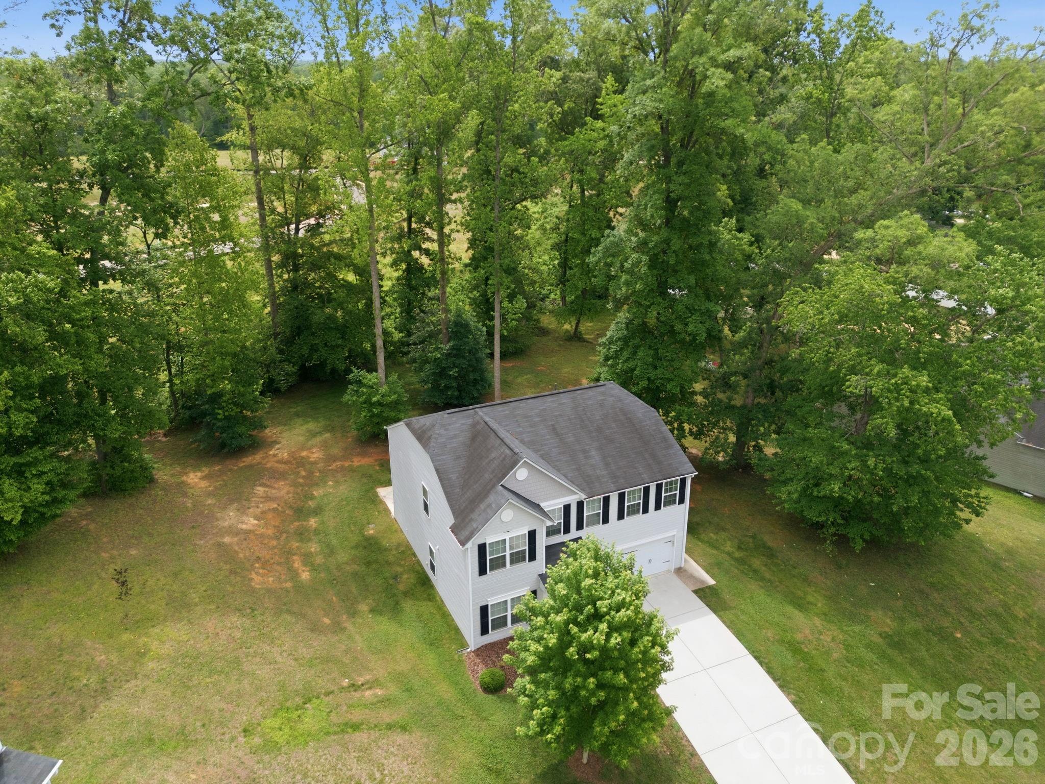 310 Askin Lane — Salisbury