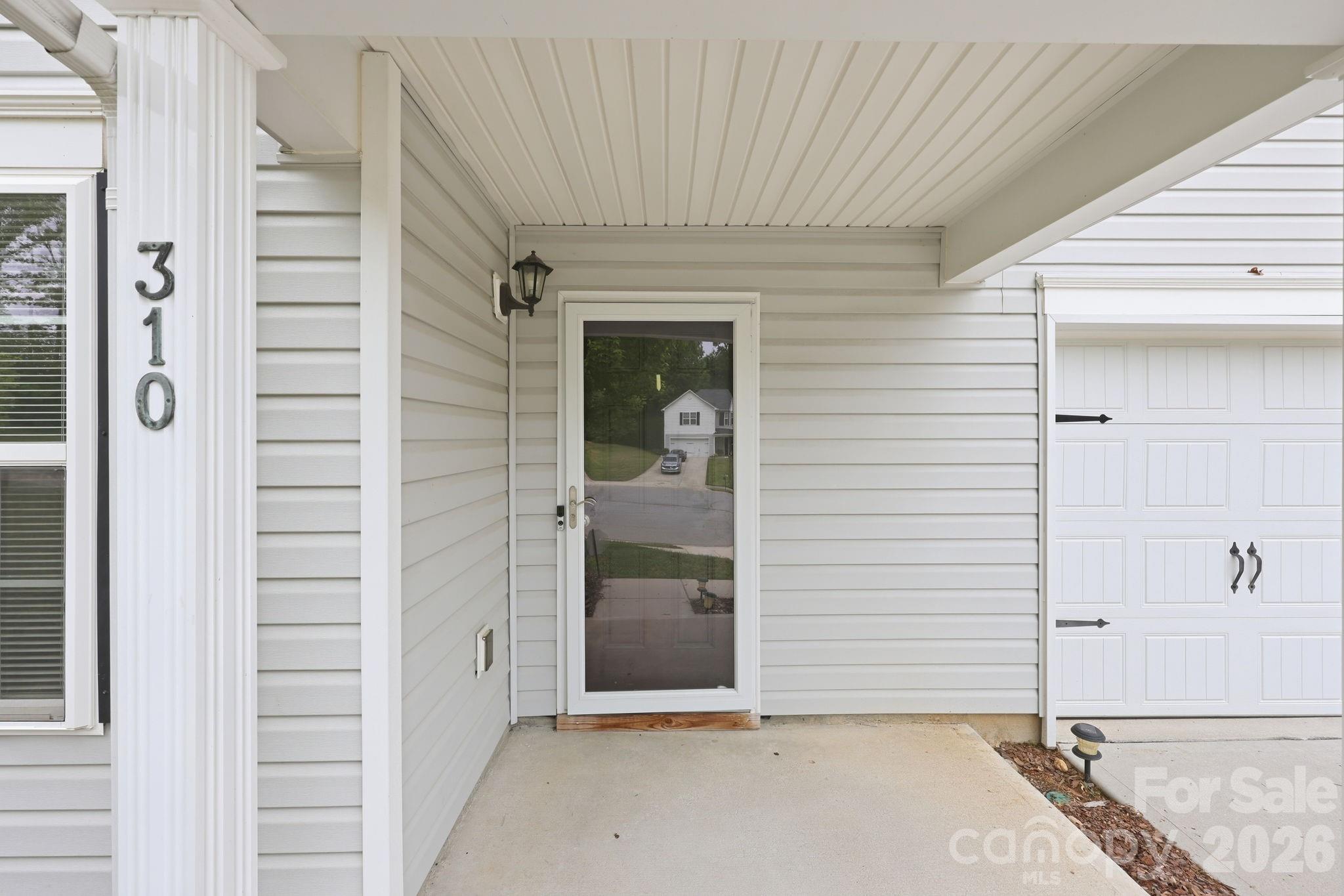 310 Askin Lane — Salisbury