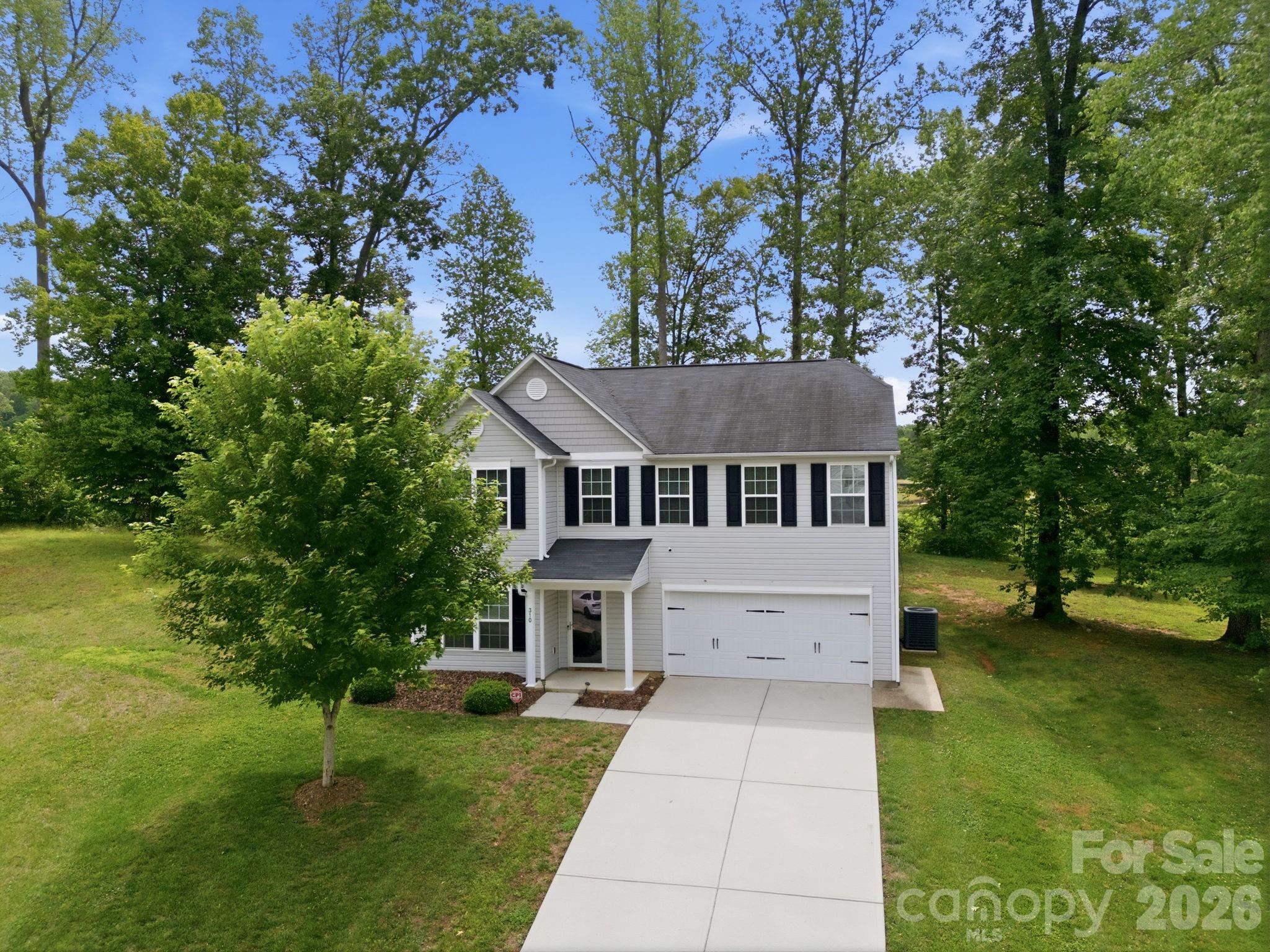 310 Askin Lane — Salisbury