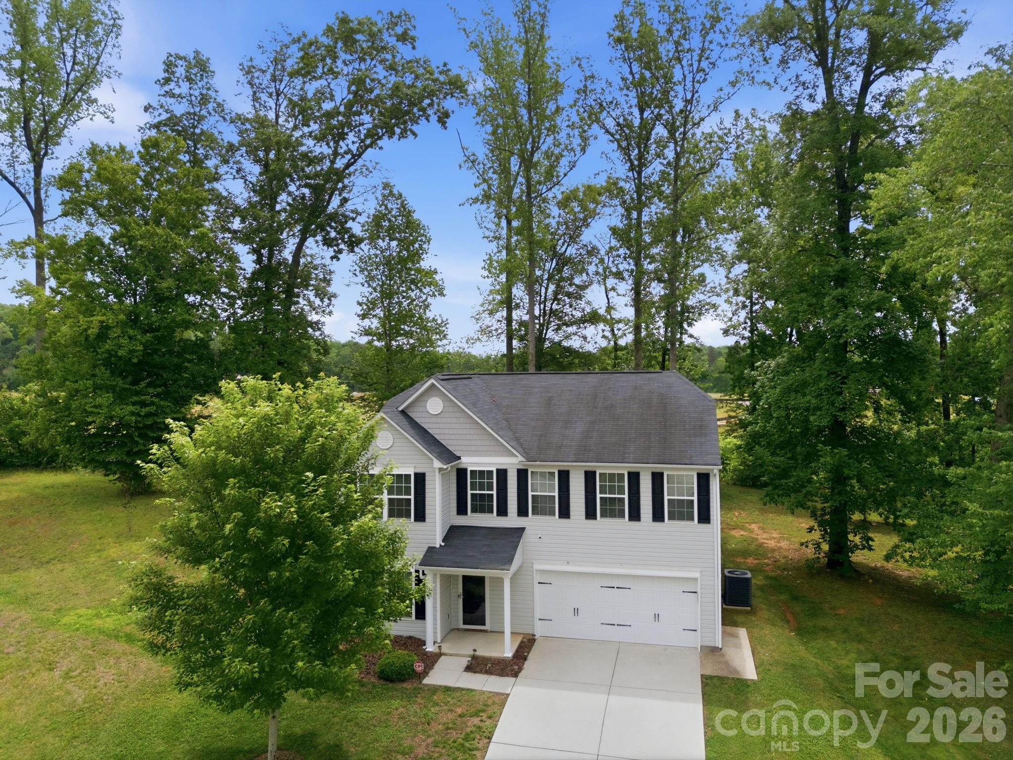 310 Askin Lane — Salisbury