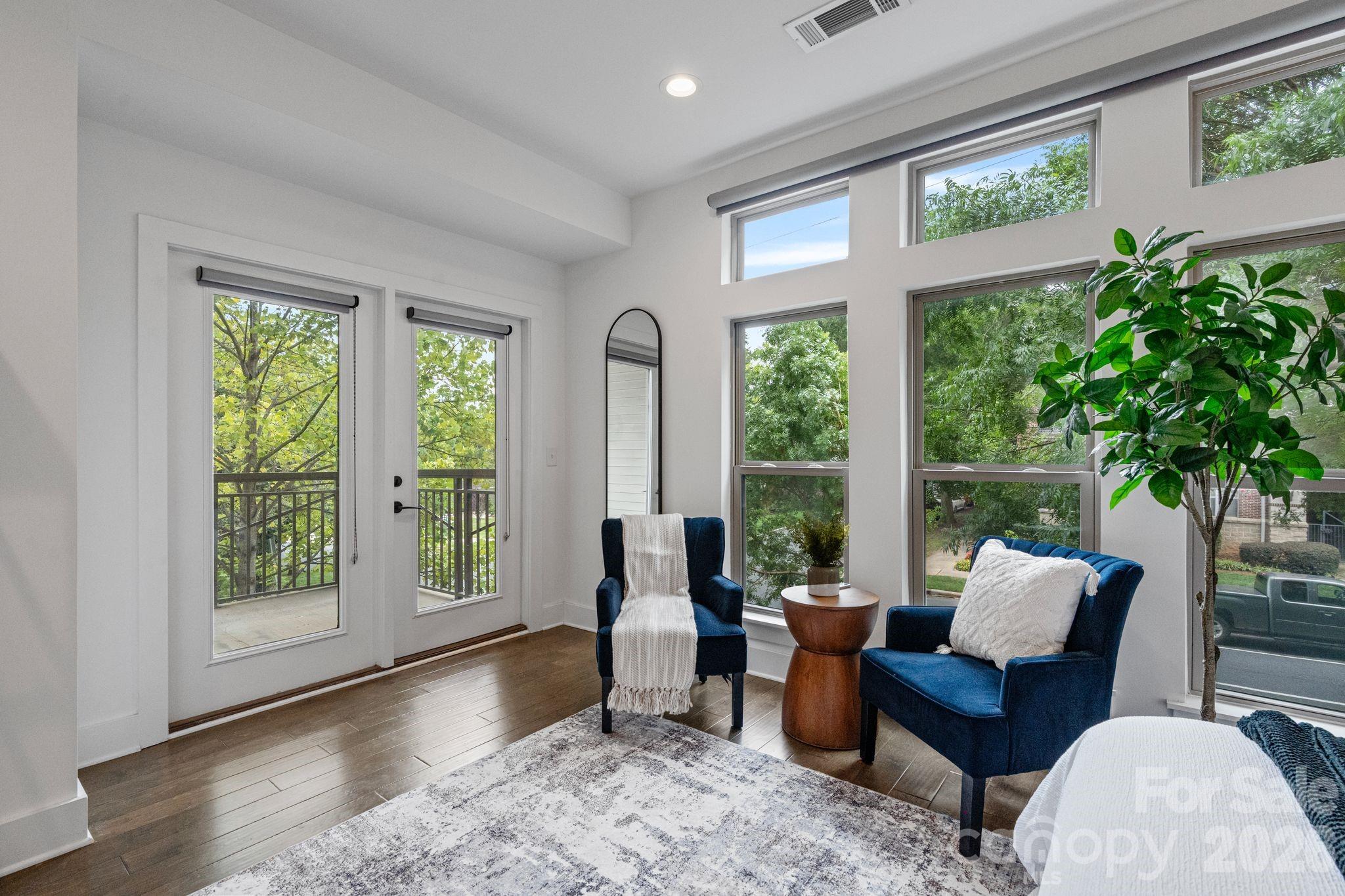 1500 Kenilworth Avenue — Charlotte