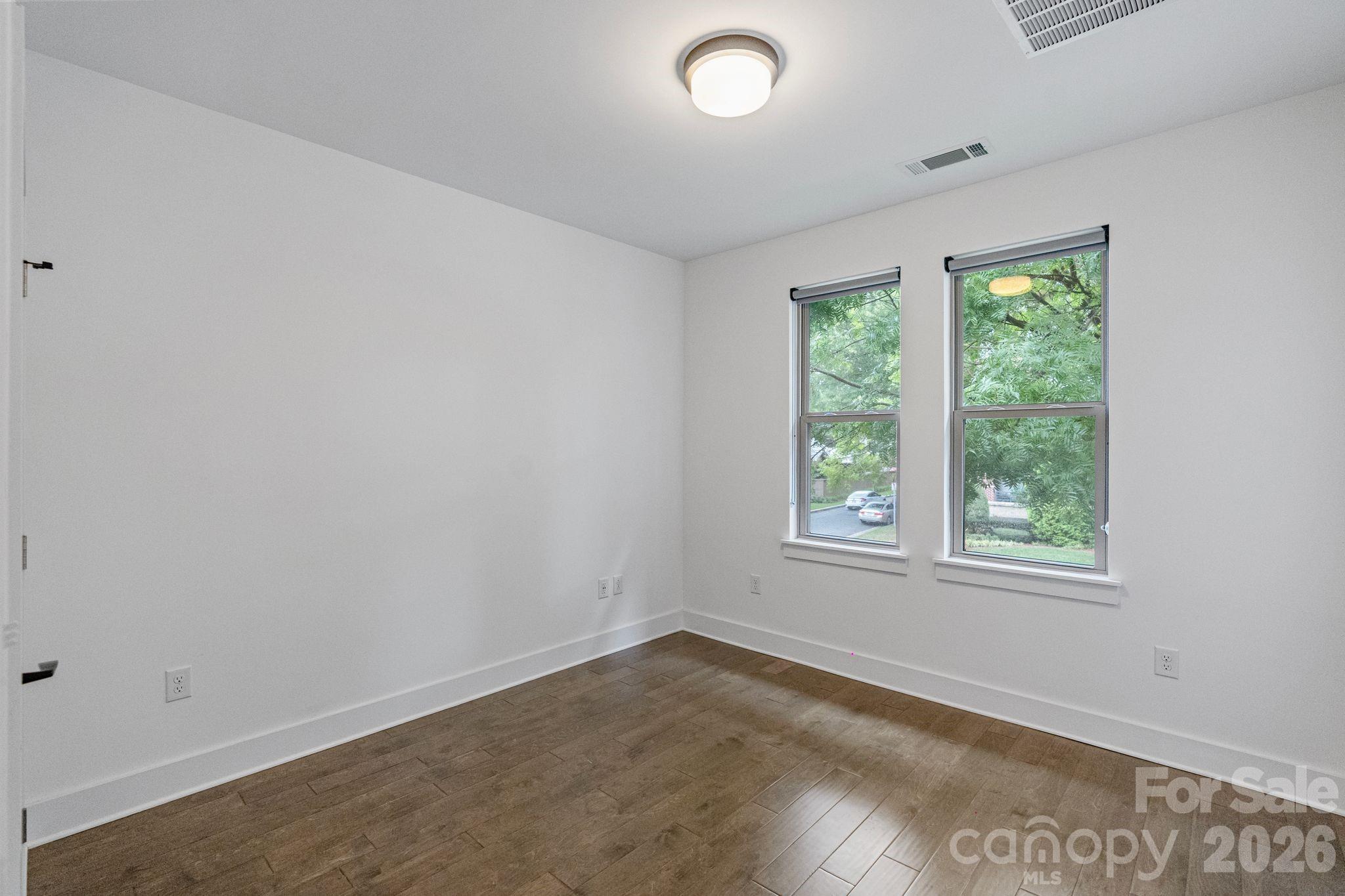 1500 Kenilworth Avenue — Charlotte