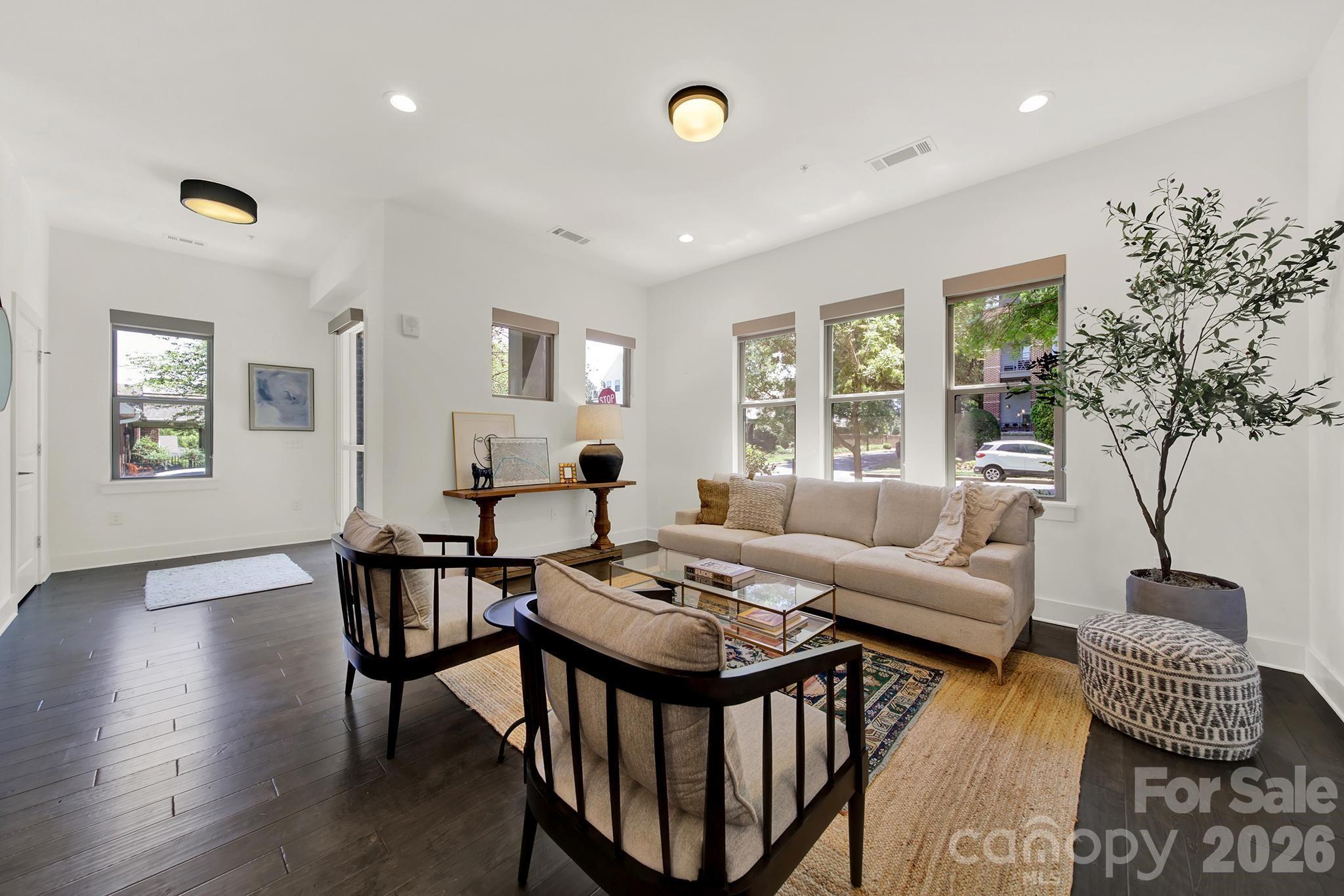 1500 Kenilworth Avenue — Charlotte