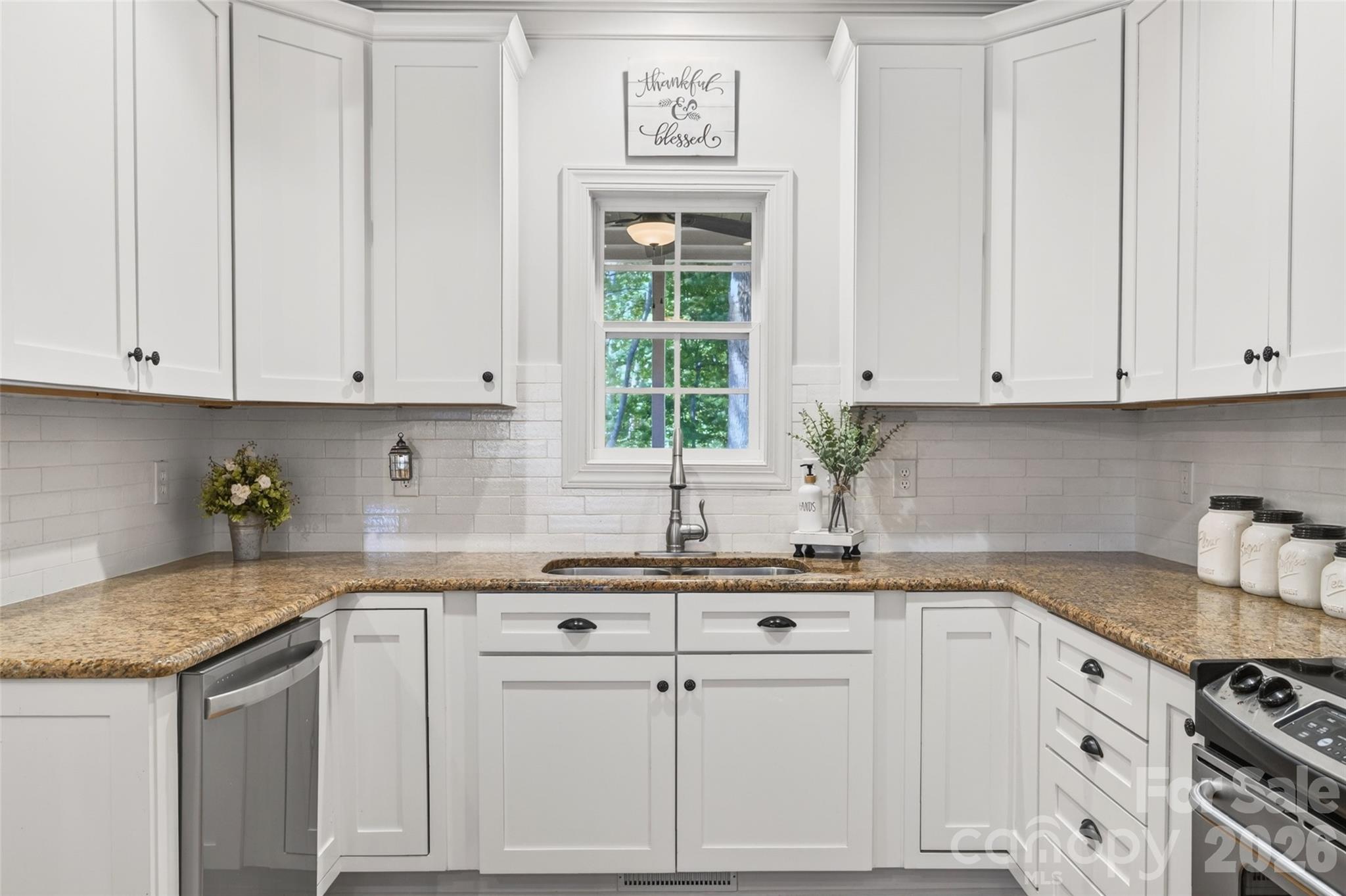 3507 Savannah Way — Monroe