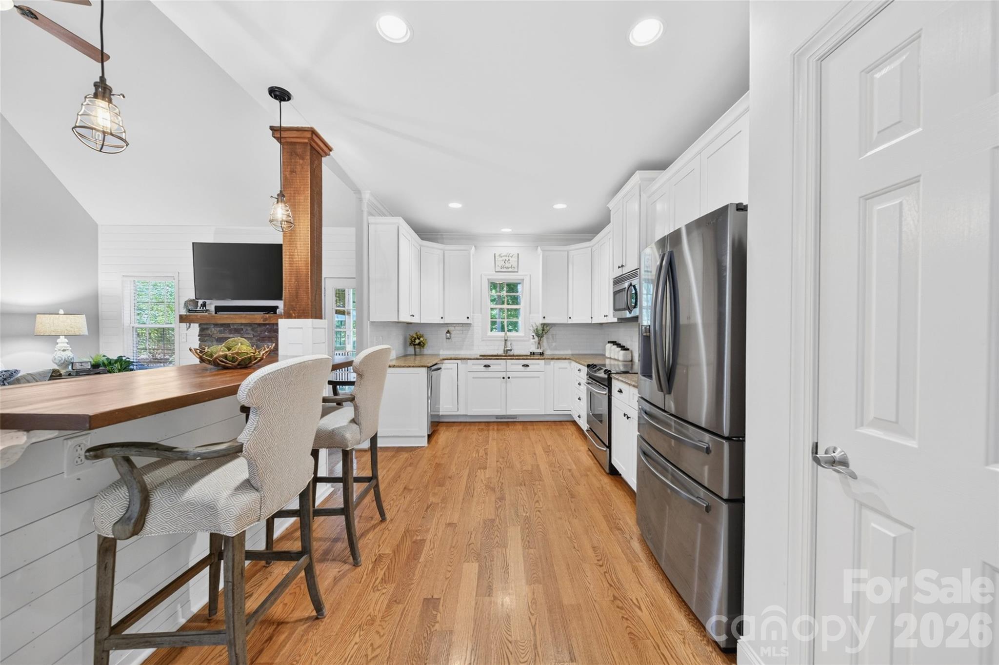 3507 Savannah Way — Monroe
