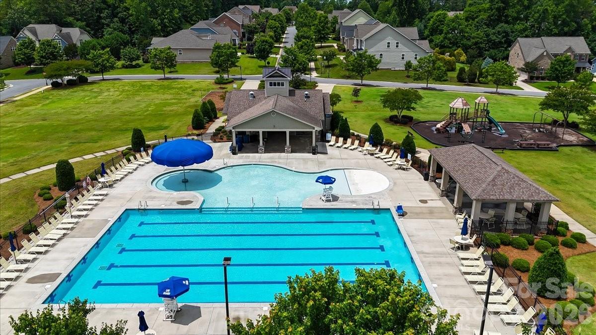 8817 Auburn Whisper Lane — Mint Hill