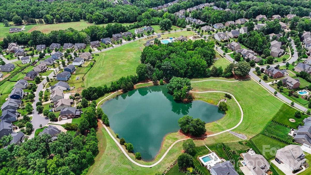 8817 Auburn Whisper Lane — Mint Hill