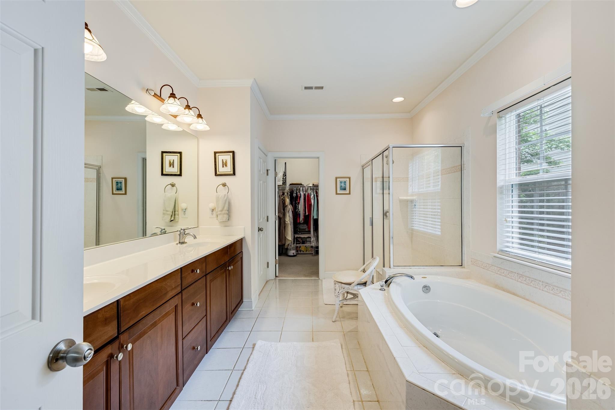 101 Woodwinds Drive — Mount Holly