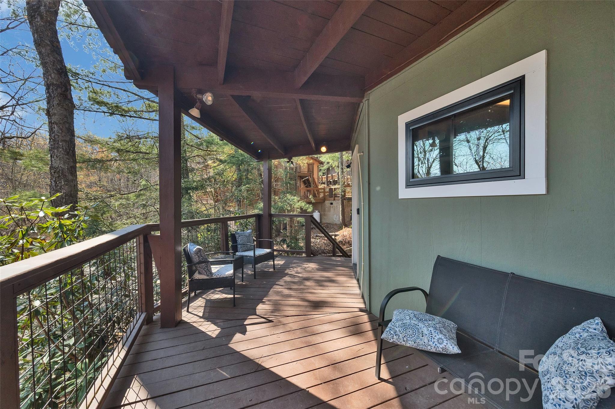 109 Beechwood Lane — Beech Mountain