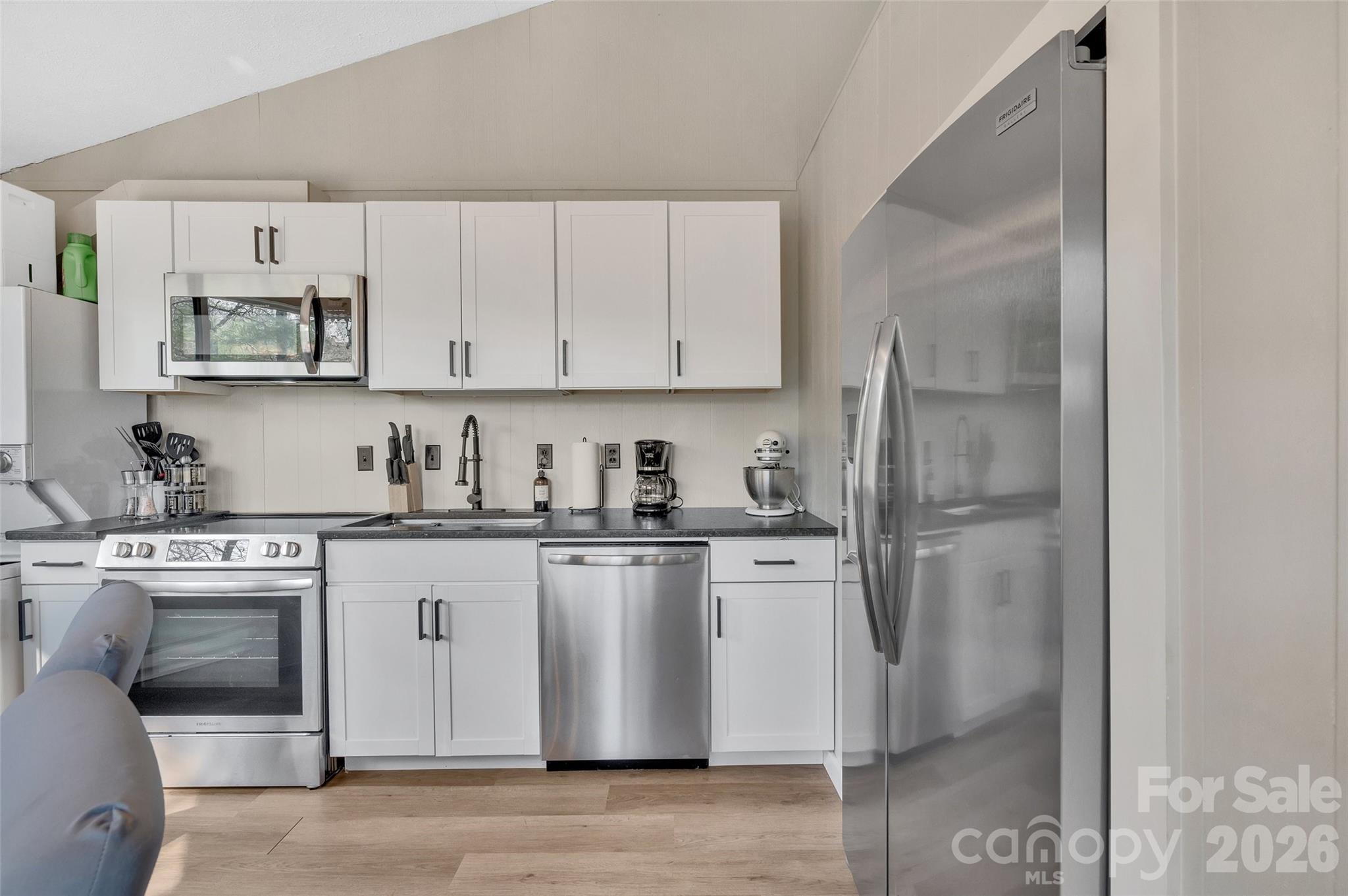 109 Beechwood Lane — Beech Mountain