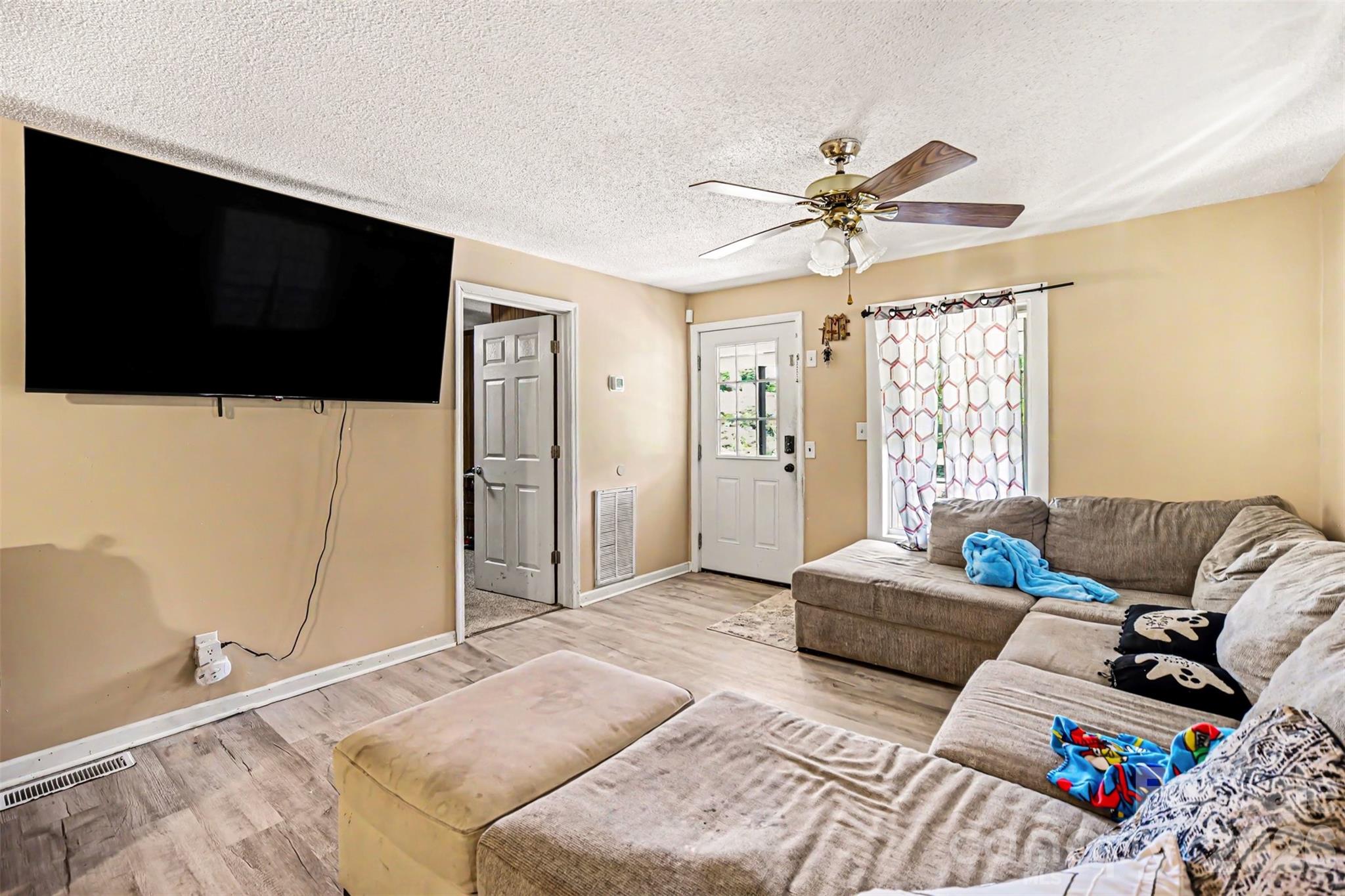 12 Bost Avenue SW — Concord