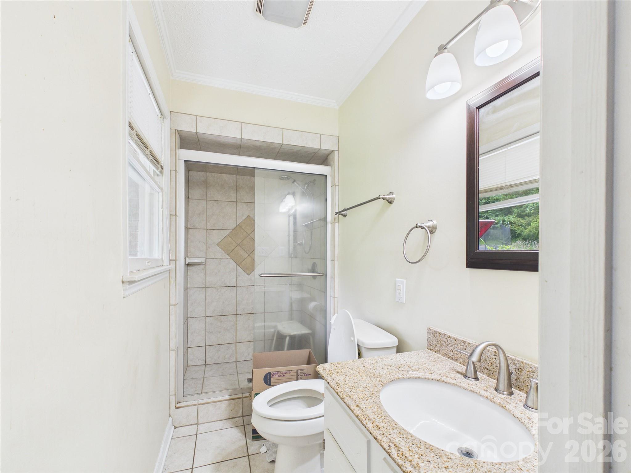 119 Creekside Drive — Morganton