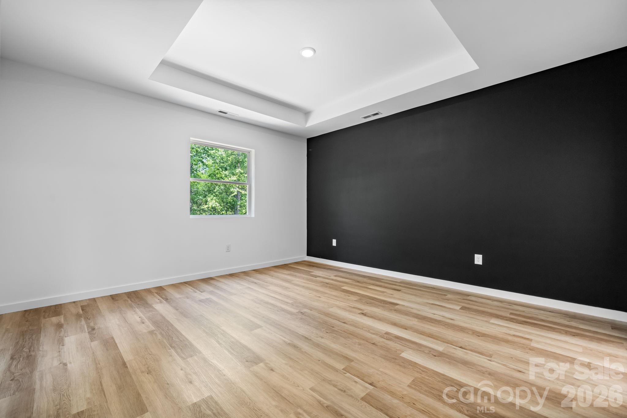 41 Tennyson Drive — Taylorsville