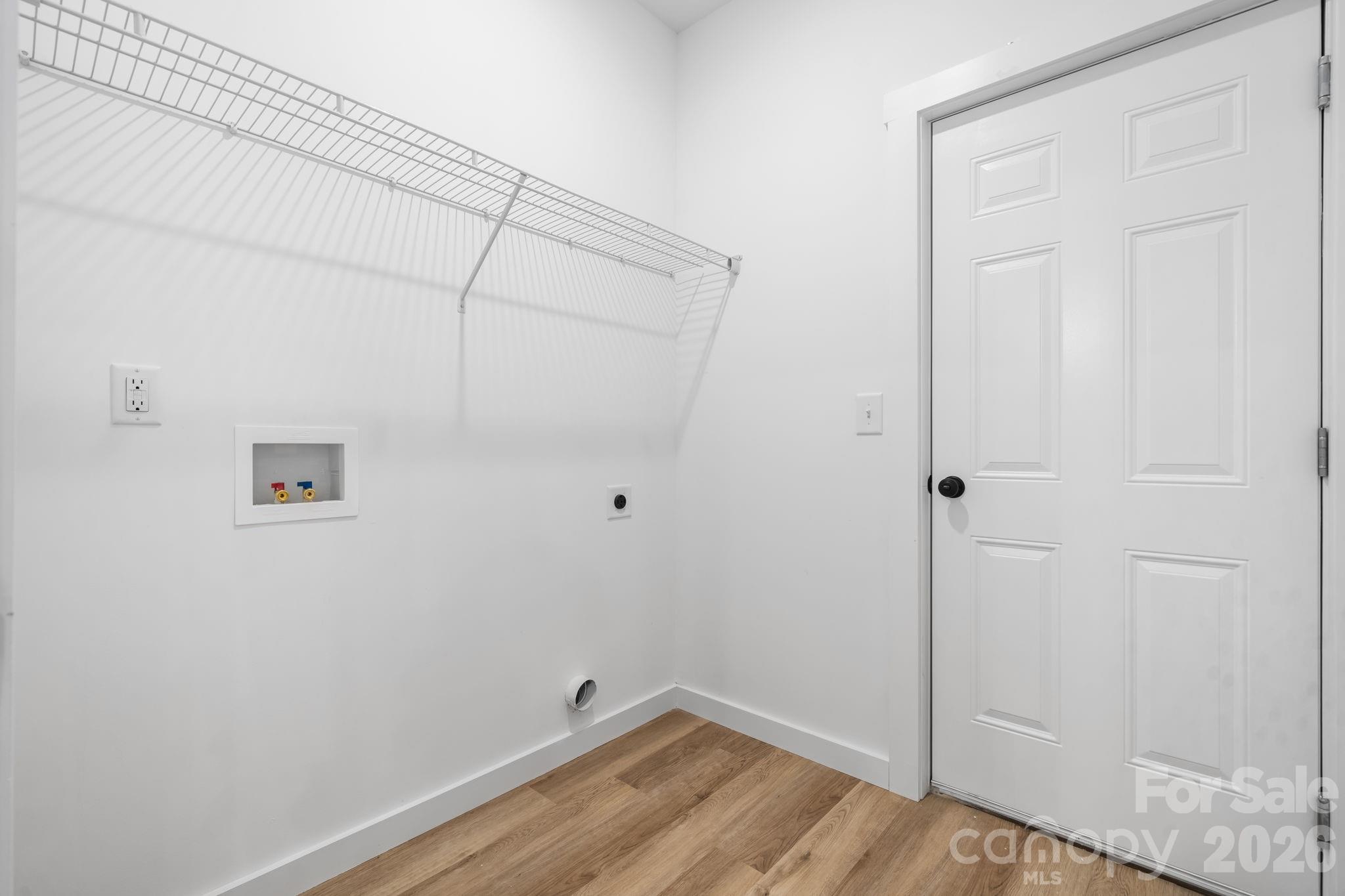 41 Tennyson Drive — Taylorsville