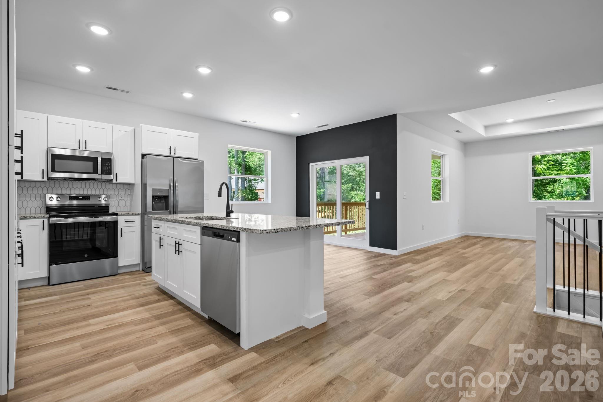 41 Tennyson Drive — Taylorsville