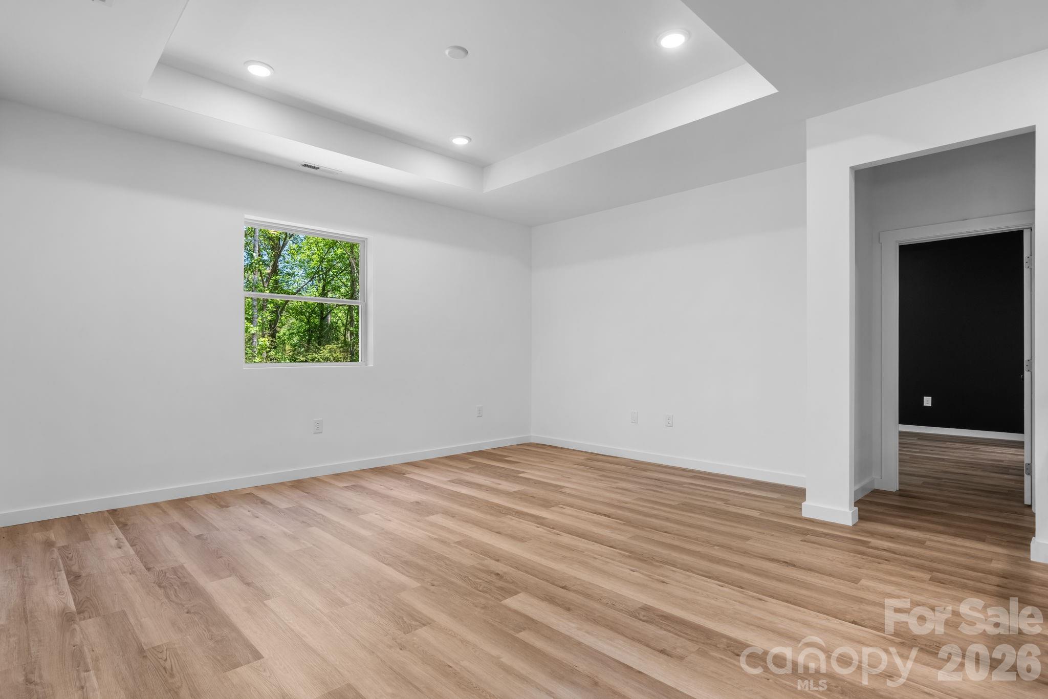 41 Tennyson Drive — Taylorsville
