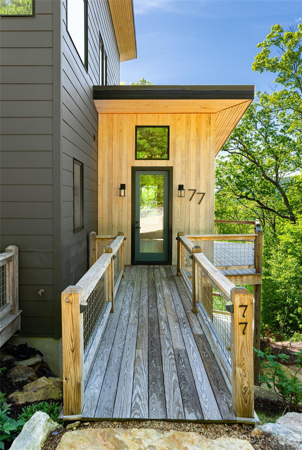 77A Mcintyre Drive — Asheville