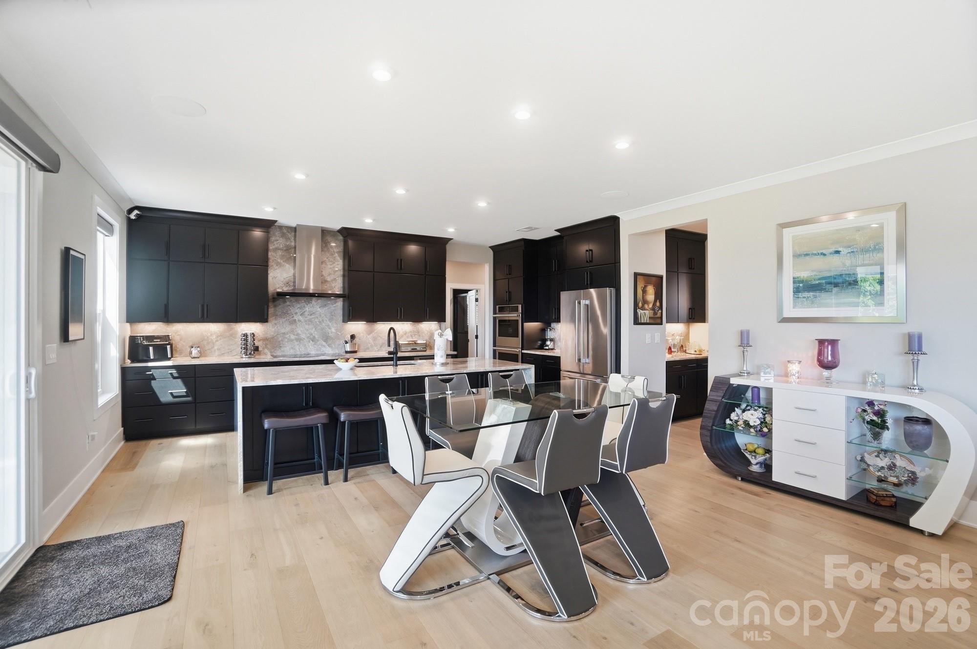 5225 Glenwalk Drive — Charlotte