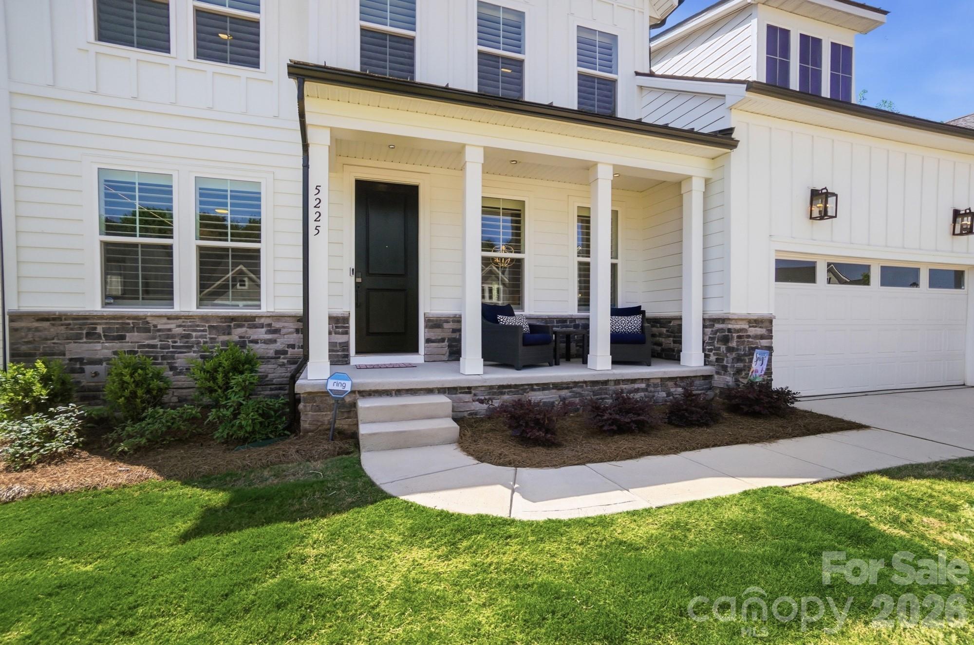 5225 Glenwalk Drive — Charlotte