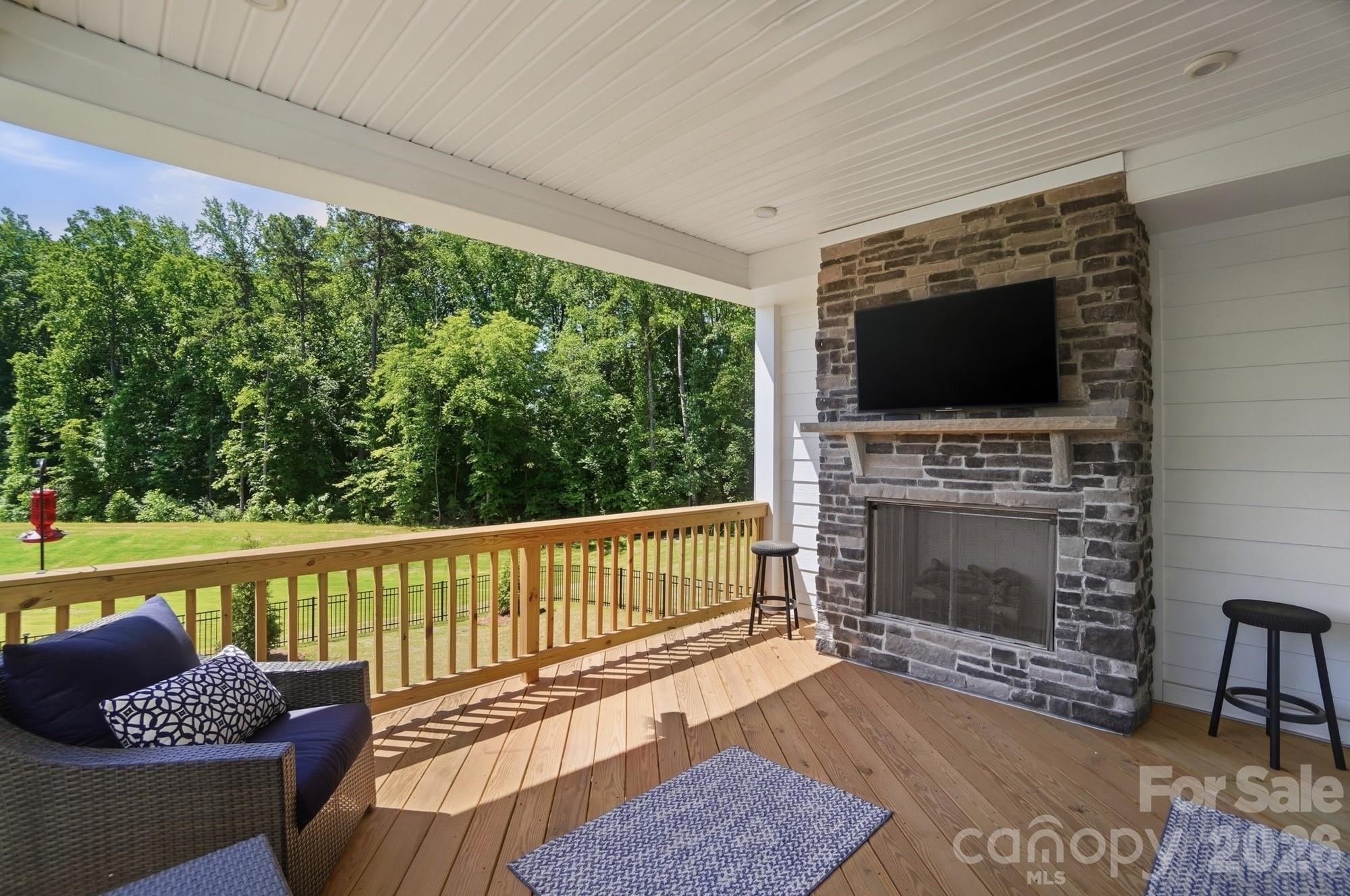 5225 Glenwalk Drive — Charlotte