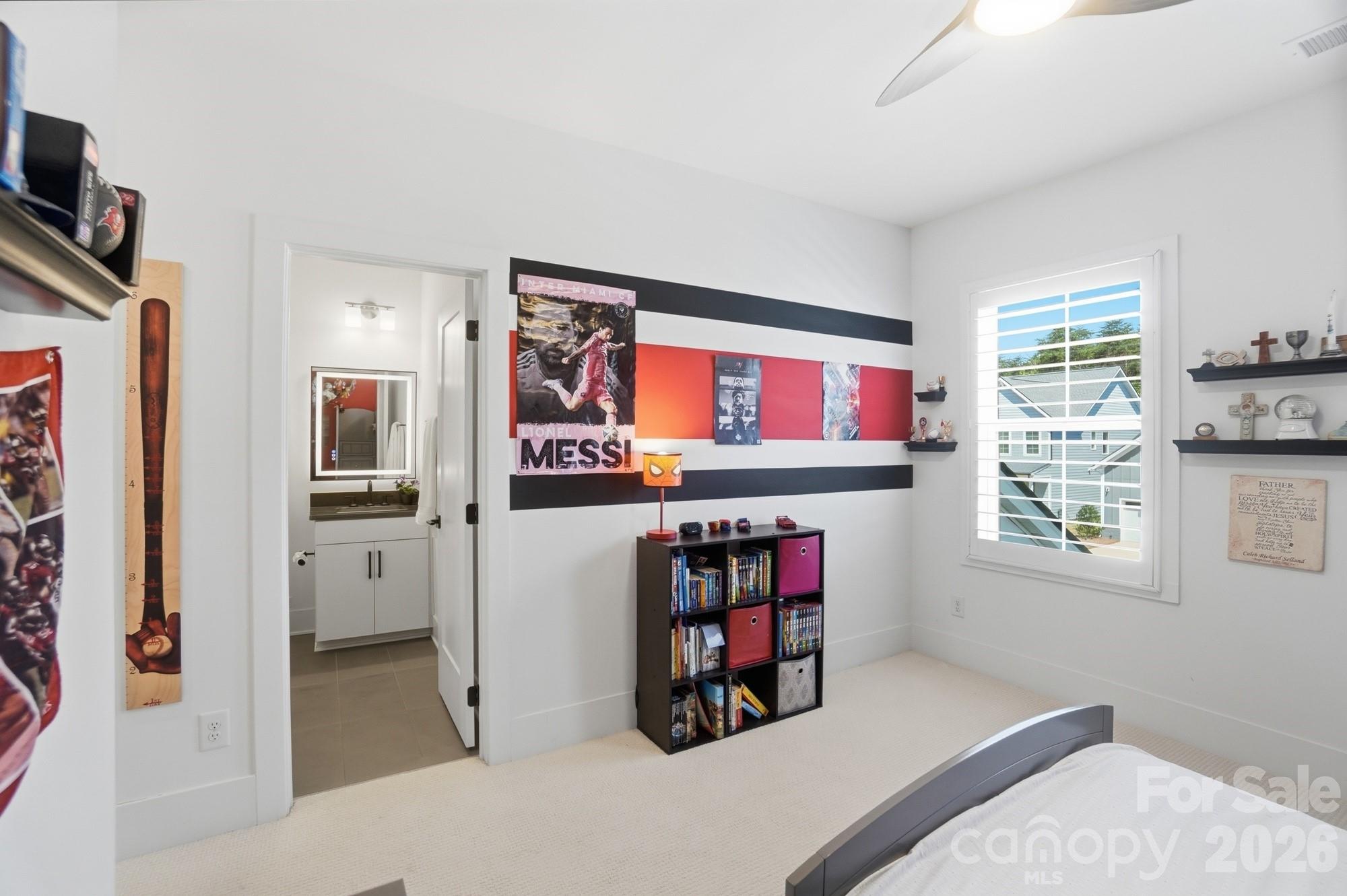 5225 Glenwalk Drive — Charlotte