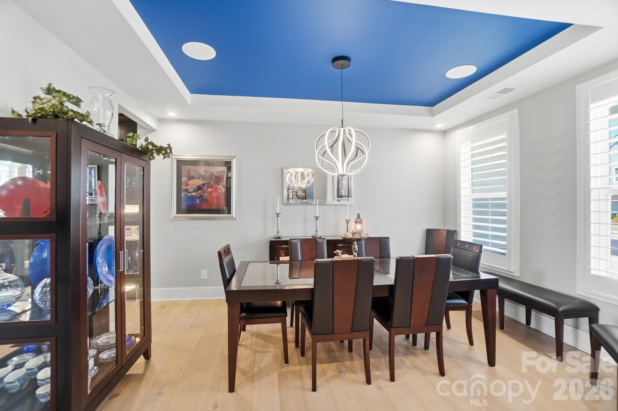 5225 Glenwalk Drive — Charlotte