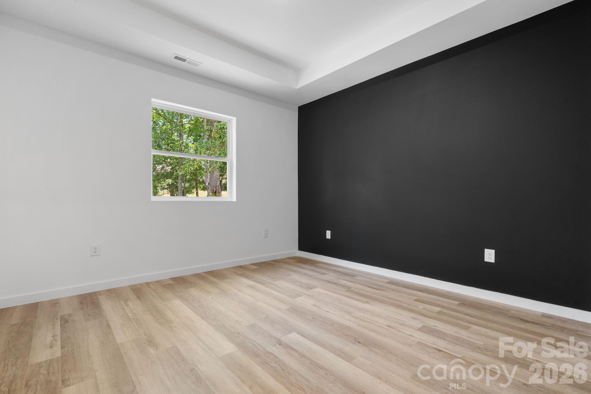 47 Tennyson Drive — Taylorsville