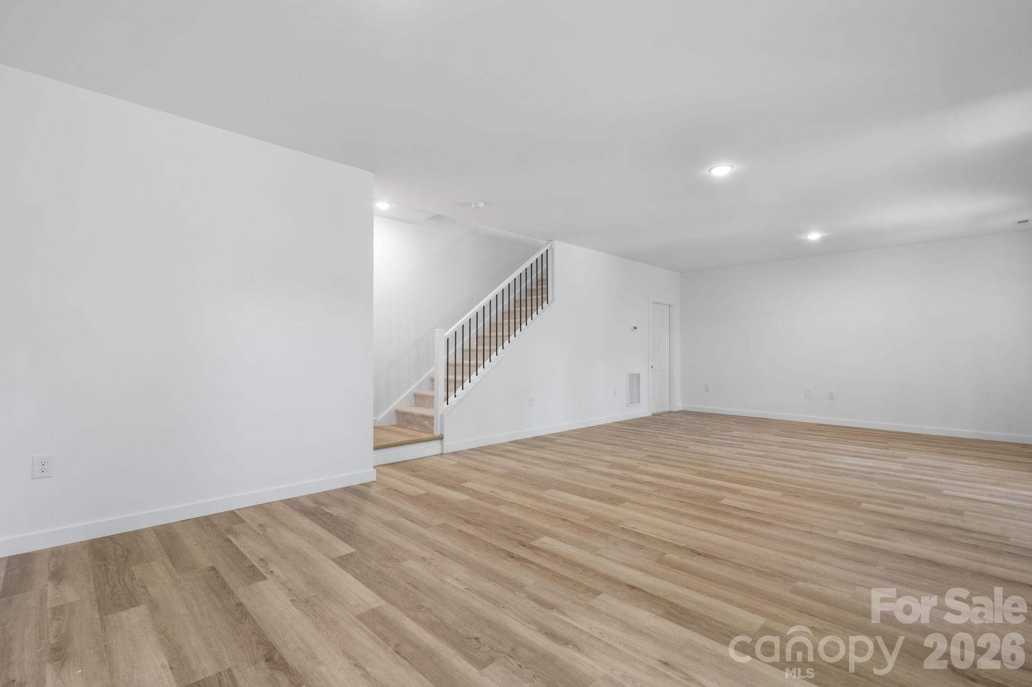 47 Tennyson Drive — Taylorsville