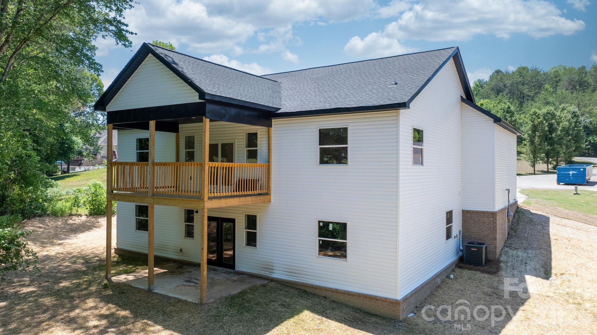 47 Tennyson Drive — Taylorsville