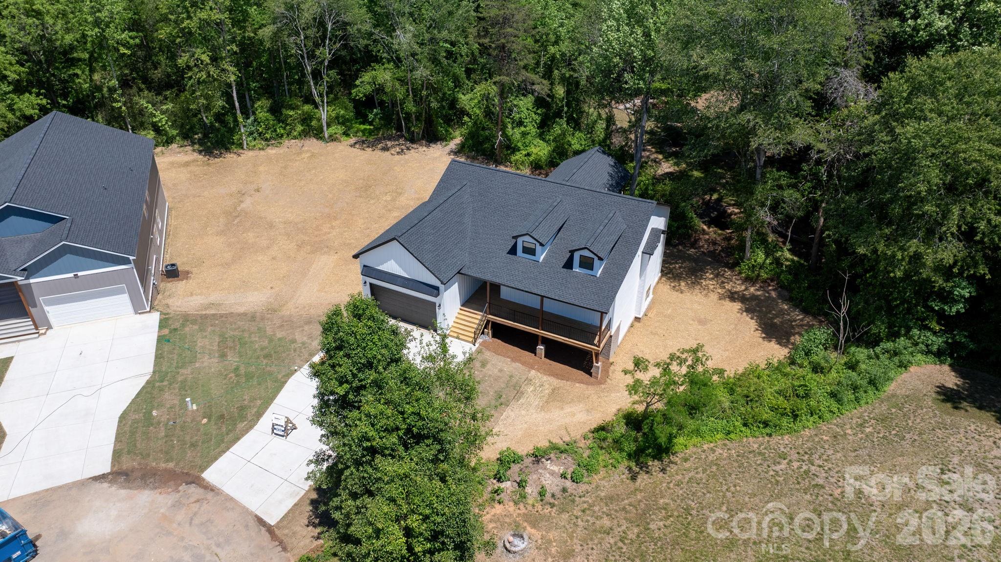 47 Tennyson Drive — Taylorsville
