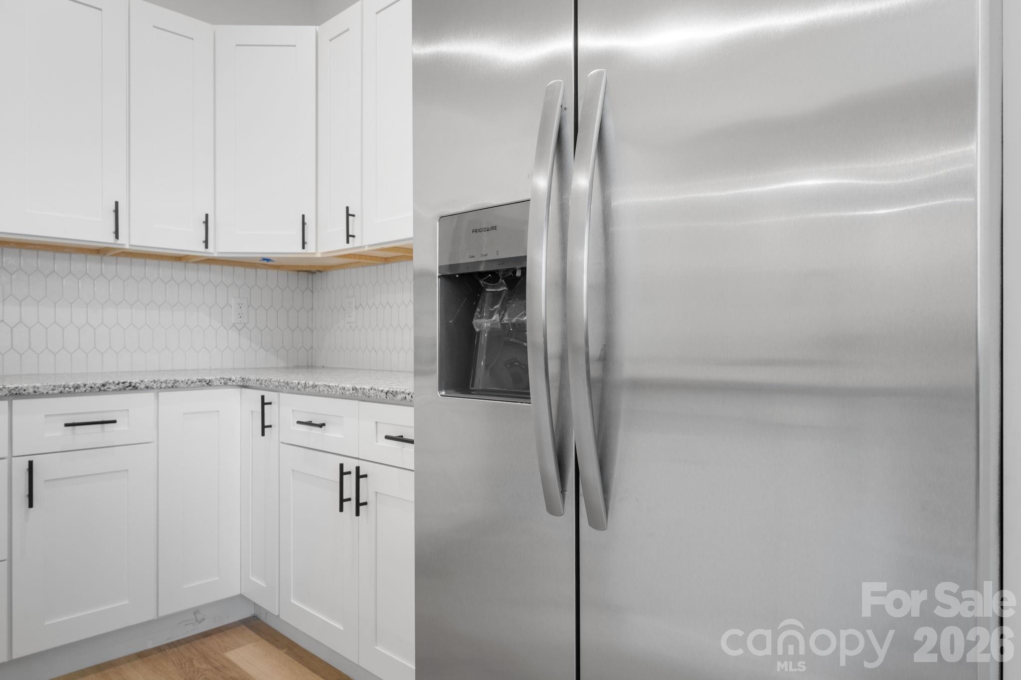 47 Tennyson Drive — Taylorsville
