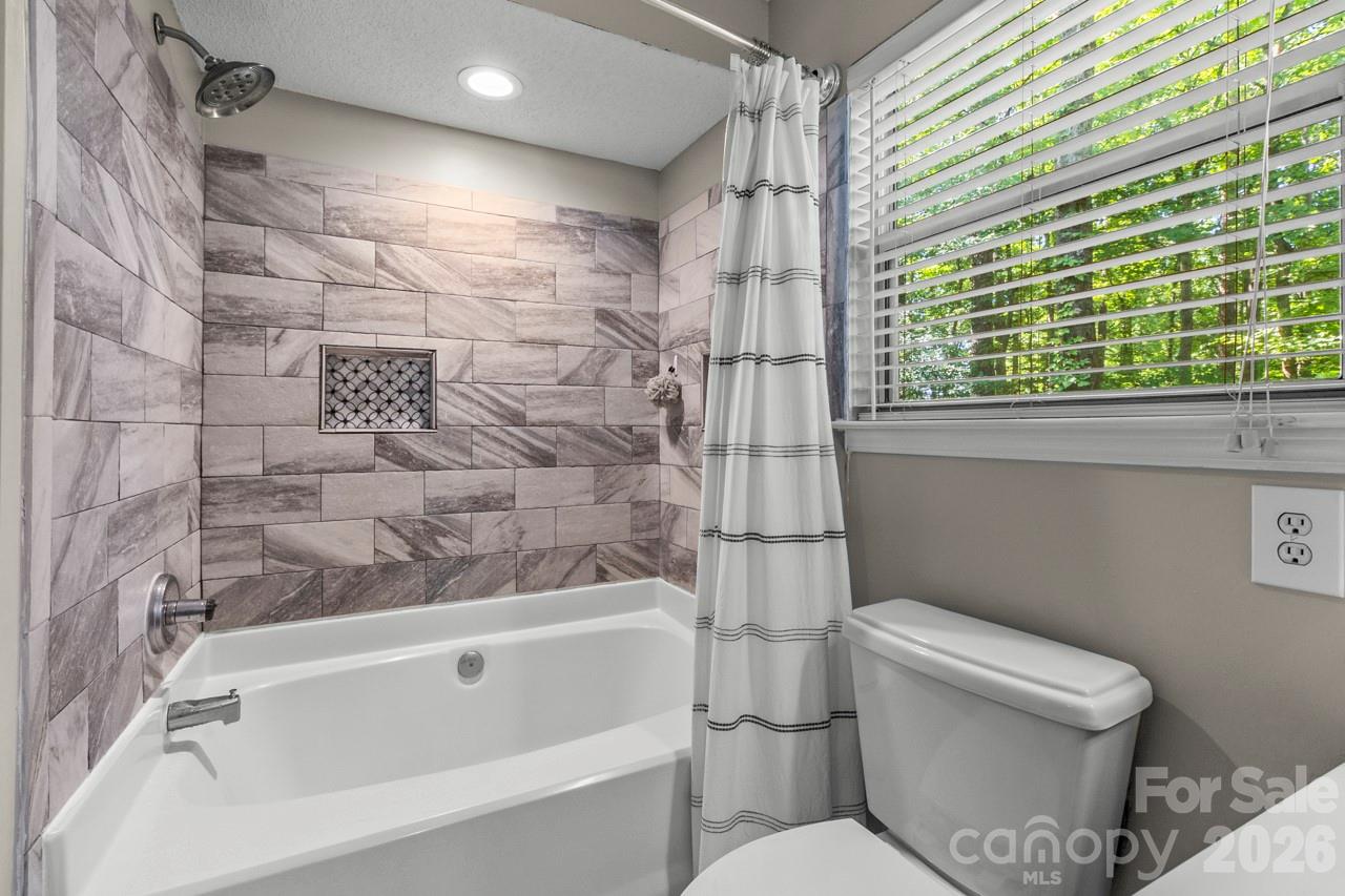 14018 Naworth Lane — Huntersville