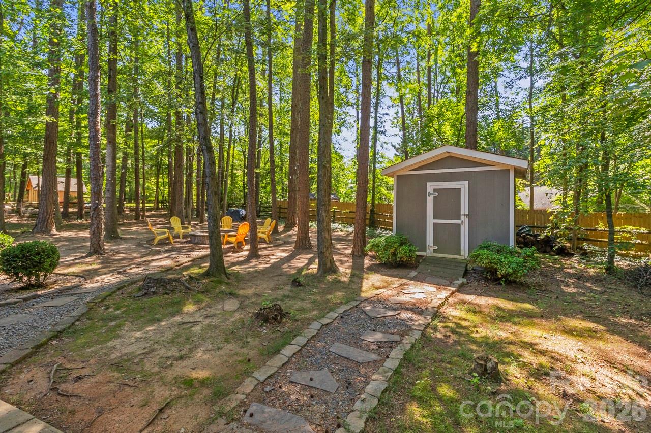 14018 Naworth Lane — Huntersville