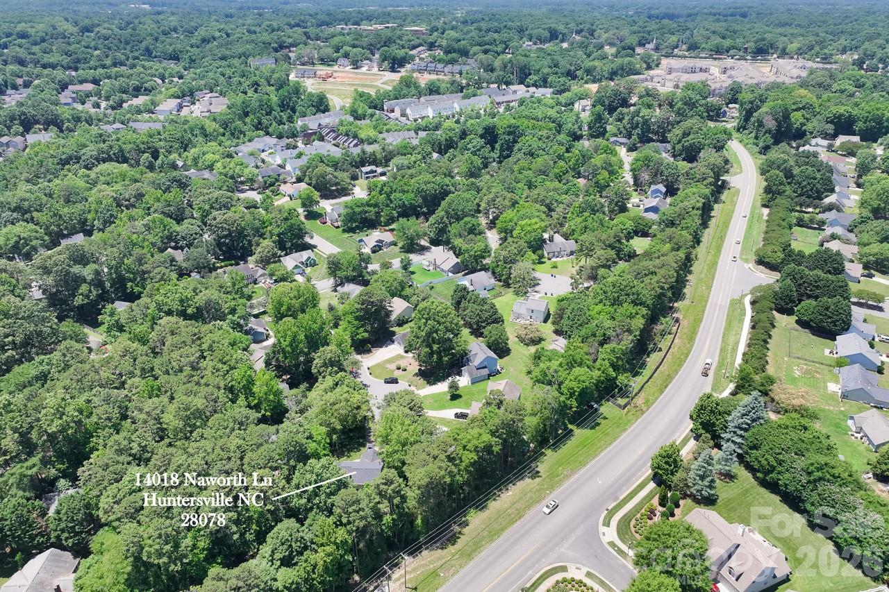 14018 Naworth Lane — Huntersville