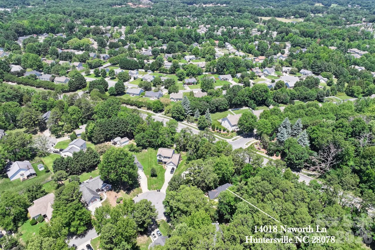 14018 Naworth Lane — Huntersville