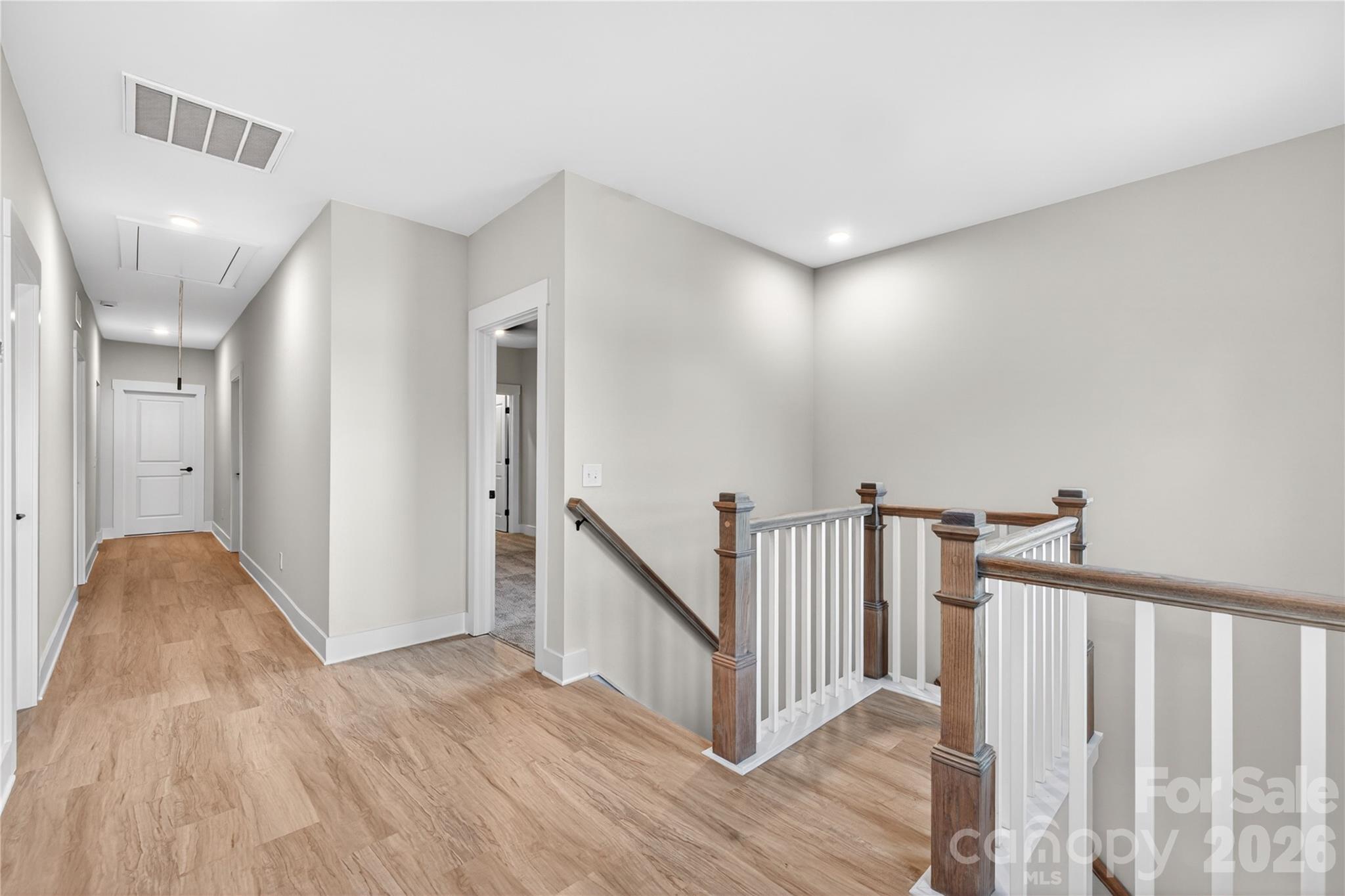 3883 12th Street NE — Hickory