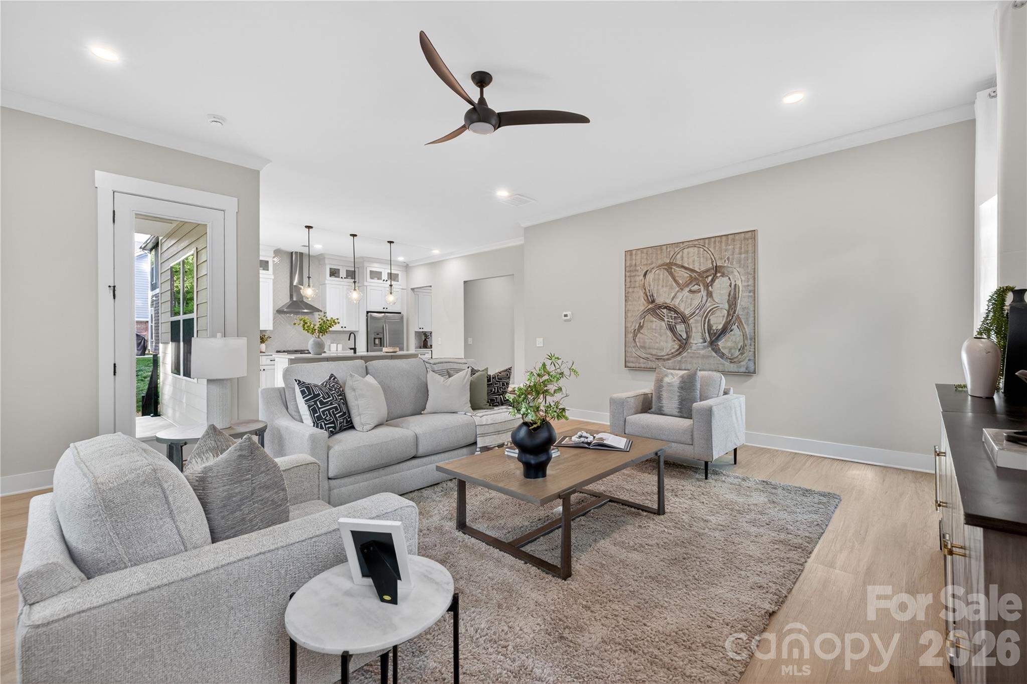 3883 12th Street NE — Hickory