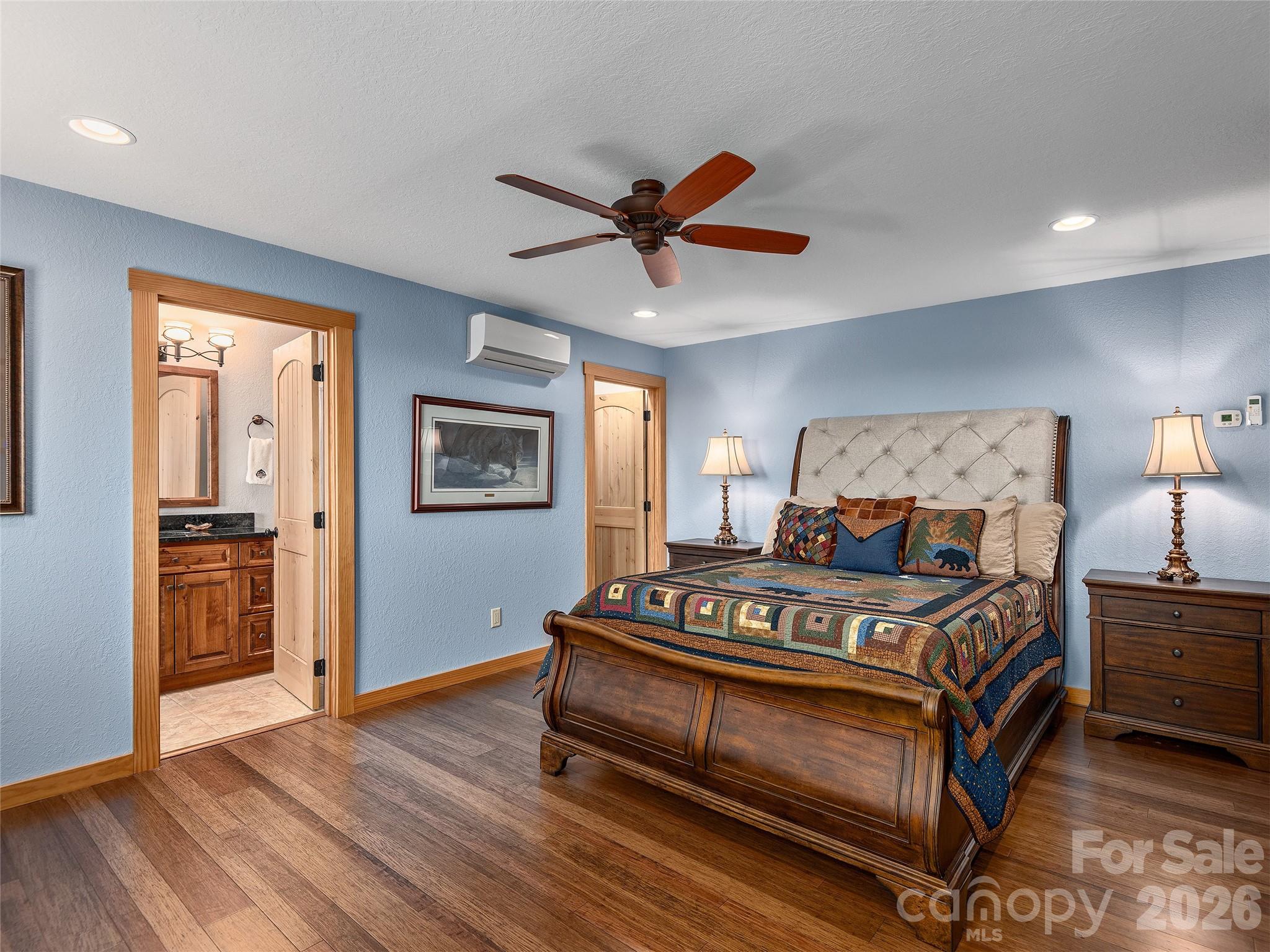 350 Snow Flake Lane — Maggie Valley