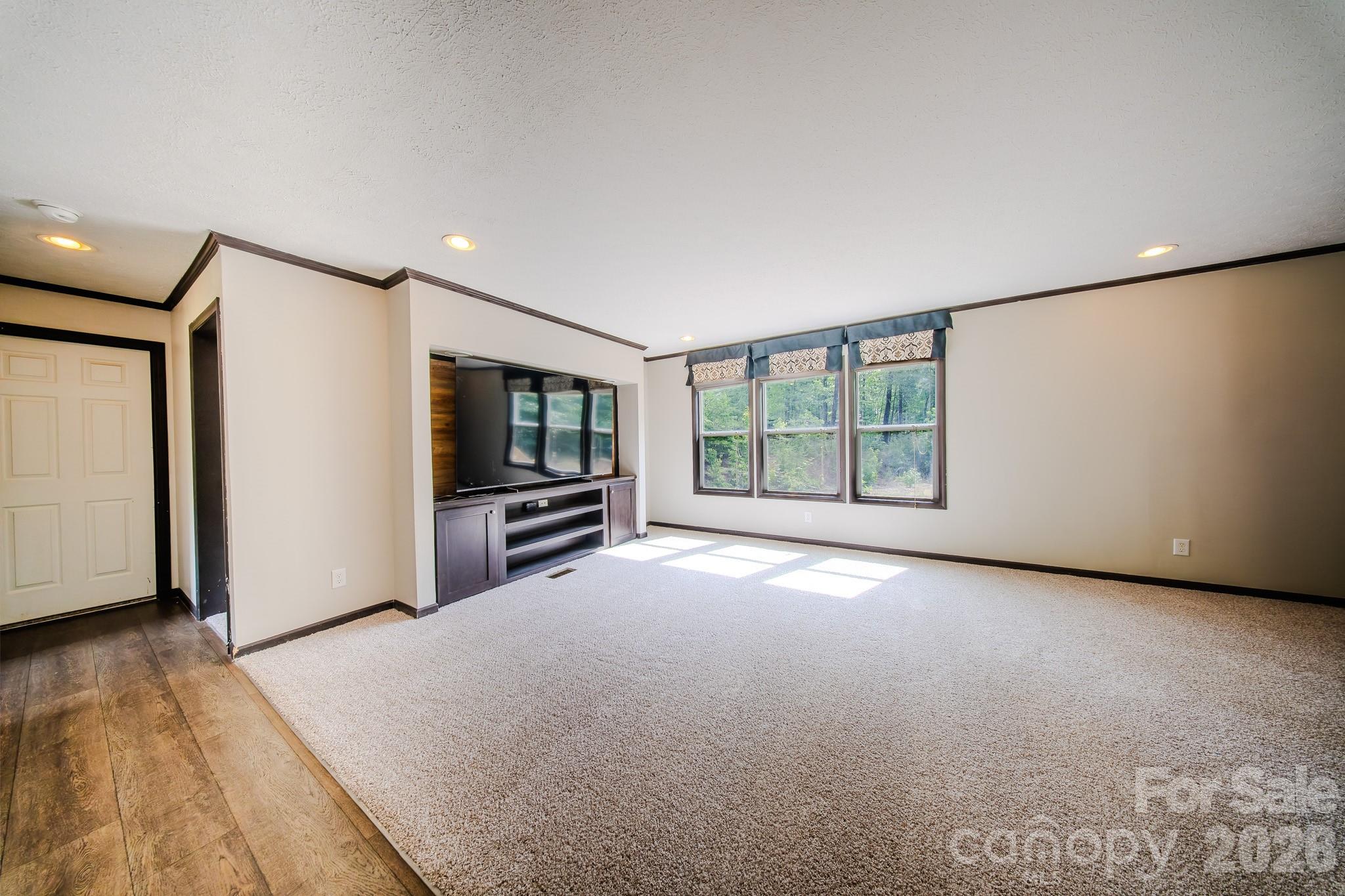 4130 US 64 Road — Morganton