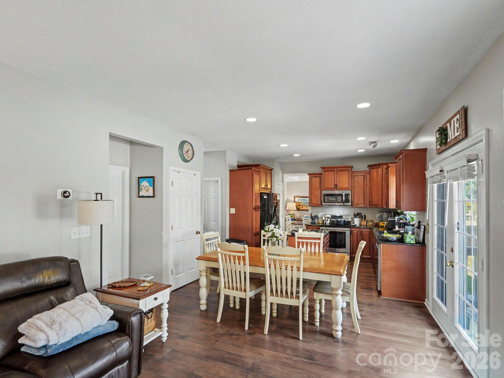 5716 Autumn Knoll Place NW — Concord