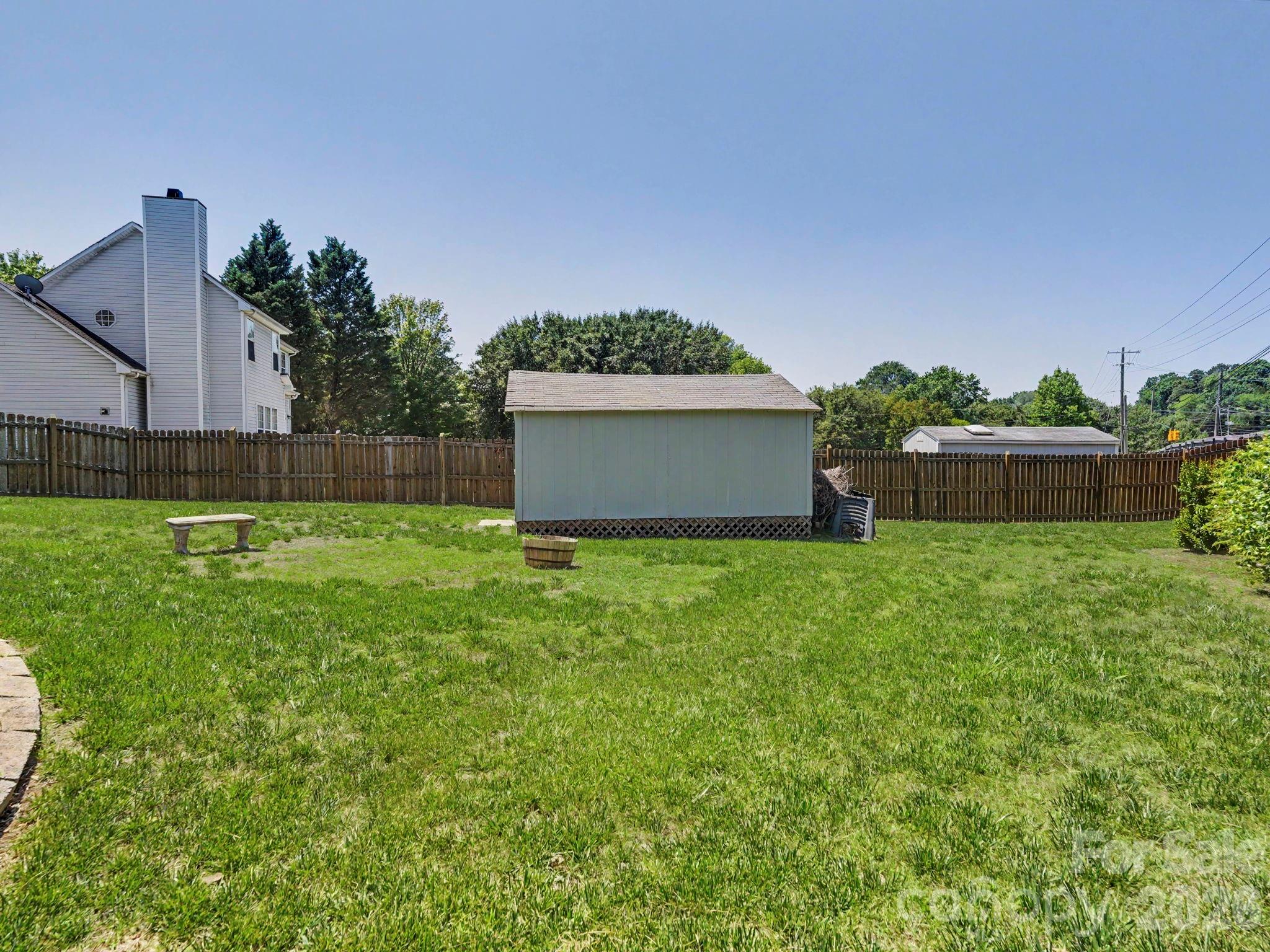 5716 Autumn Knoll Place NW — Concord