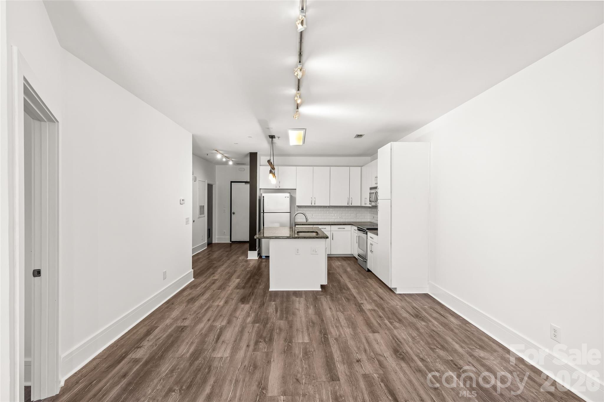 1600 Fulton Avenue — Charlotte