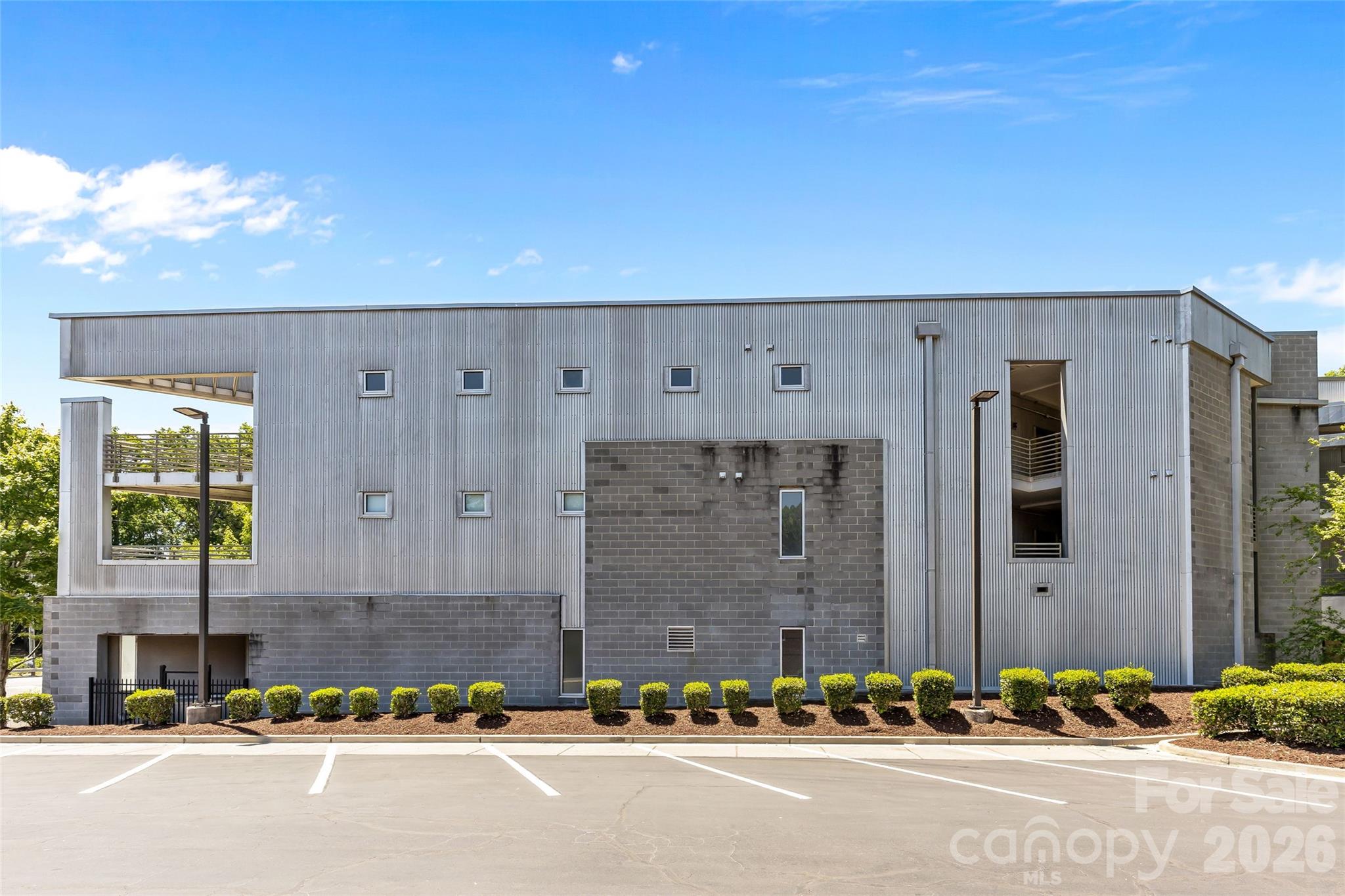 1600 Fulton Avenue — Charlotte