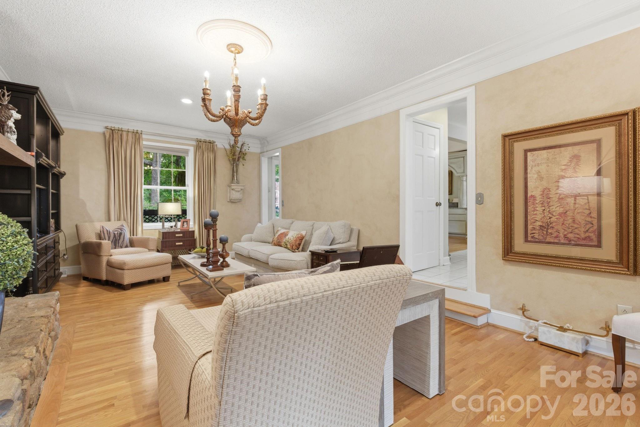 1496 Hardwood Circle — Newton