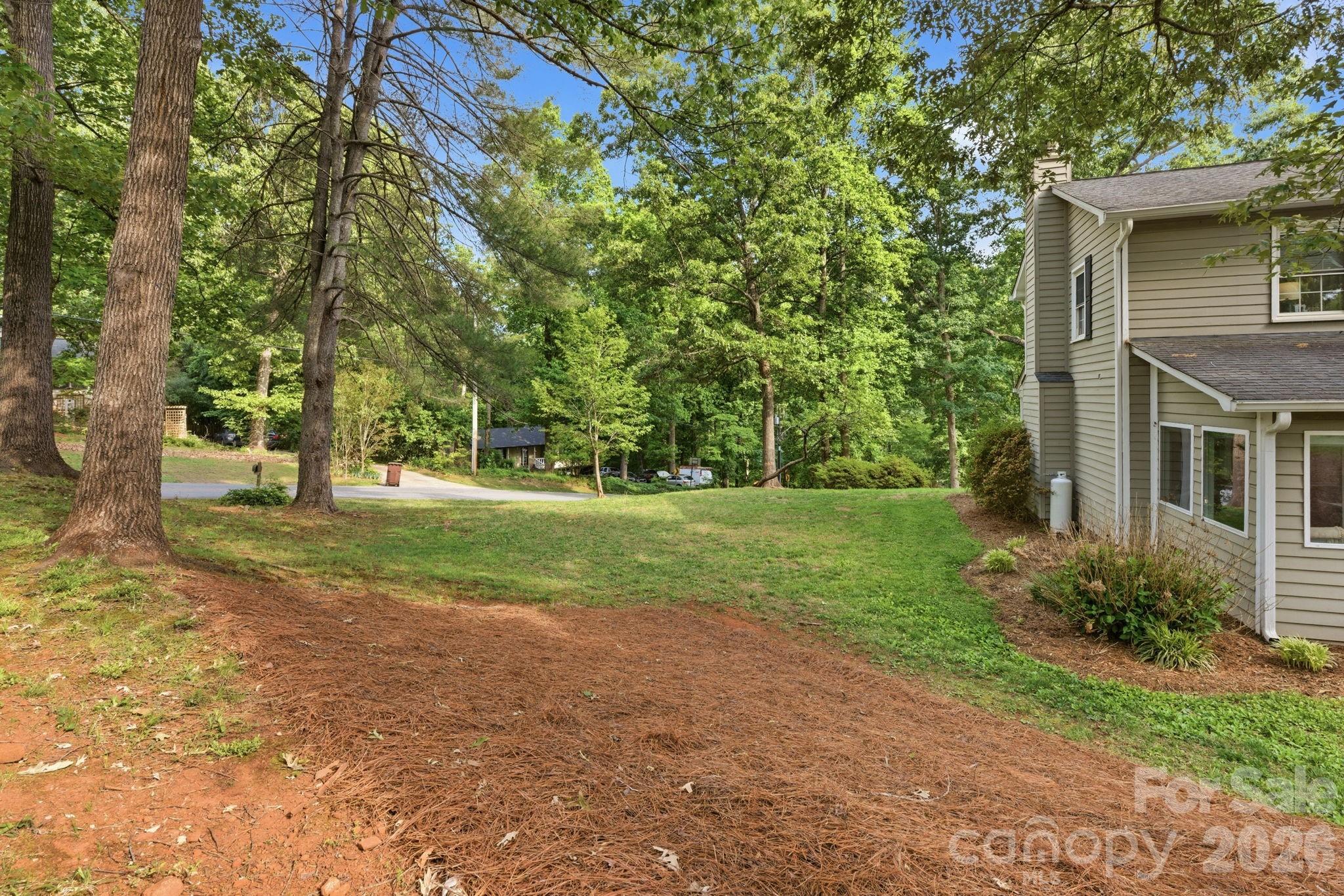 1496 Hardwood Circle — Newton