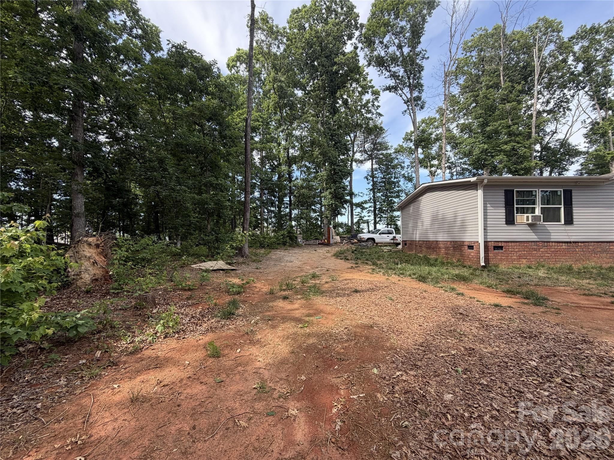 915 Jay Burke Road — Taylorsville
