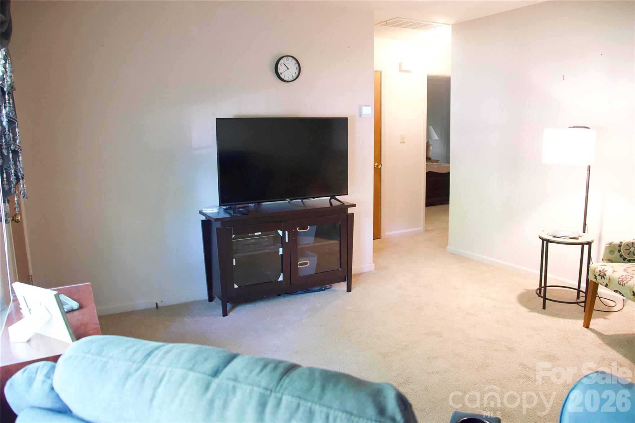 4631 Highlake Drive — Charlotte