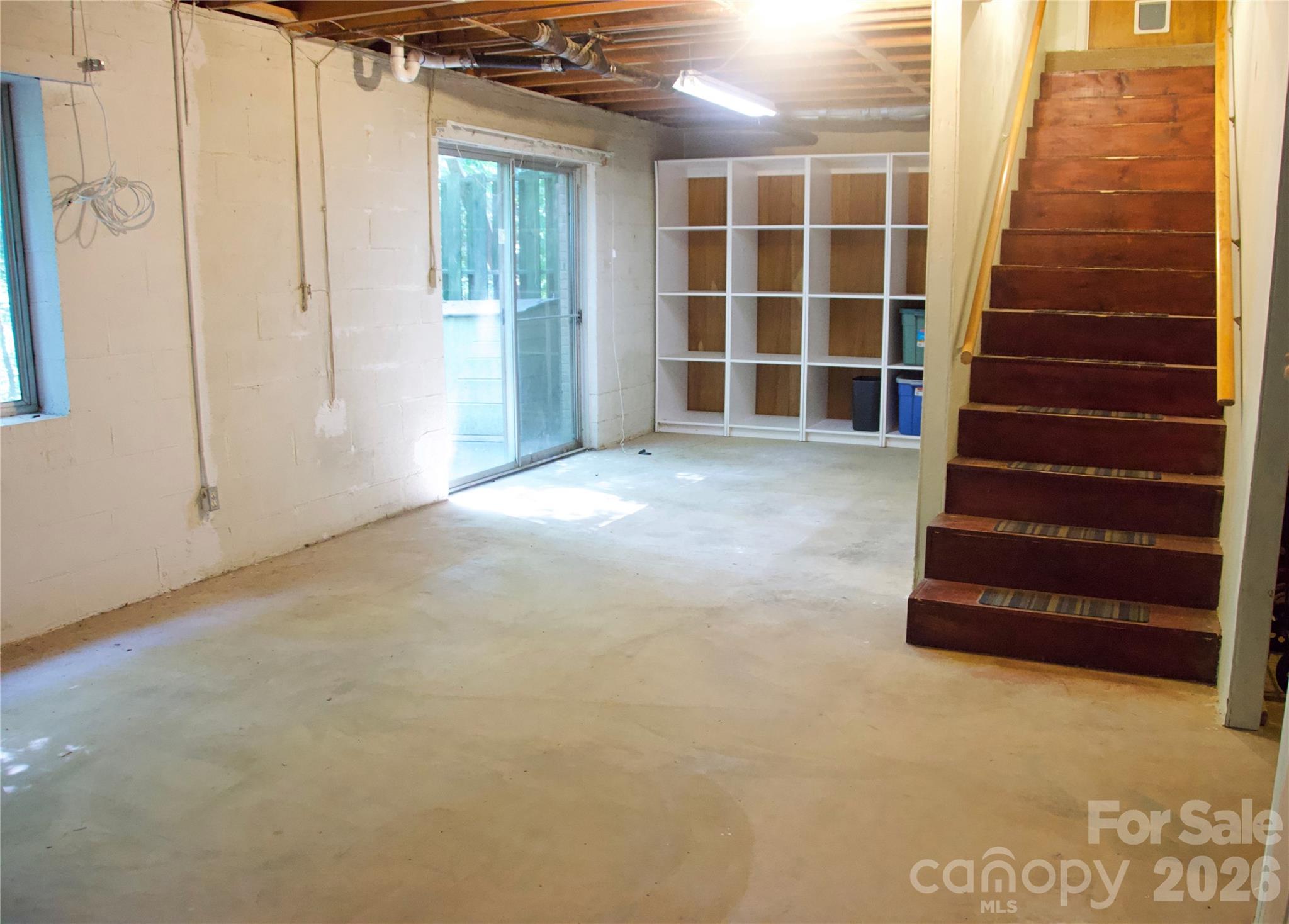 4631 Highlake Drive — Charlotte