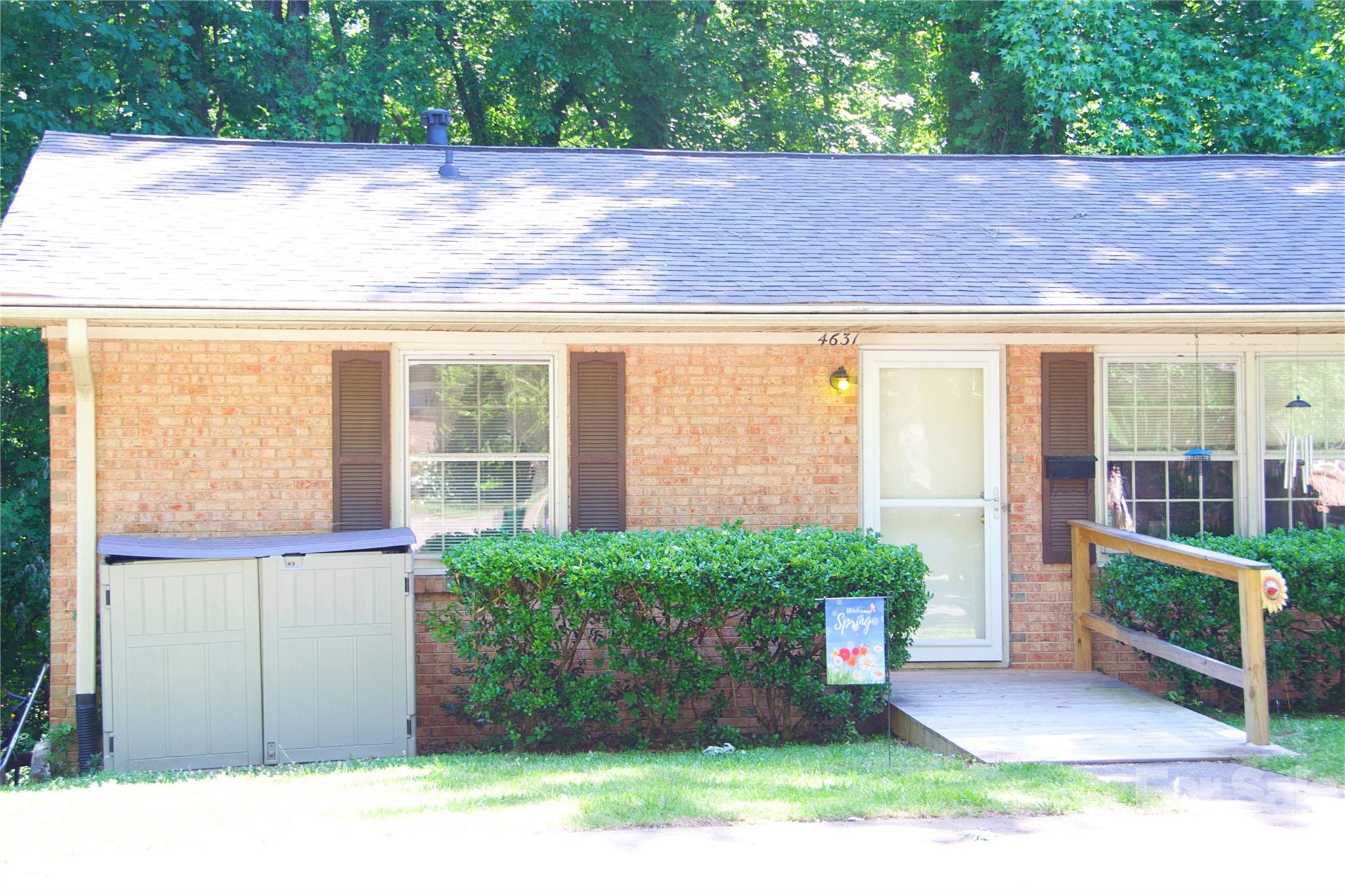 4631 Highlake Drive — Charlotte