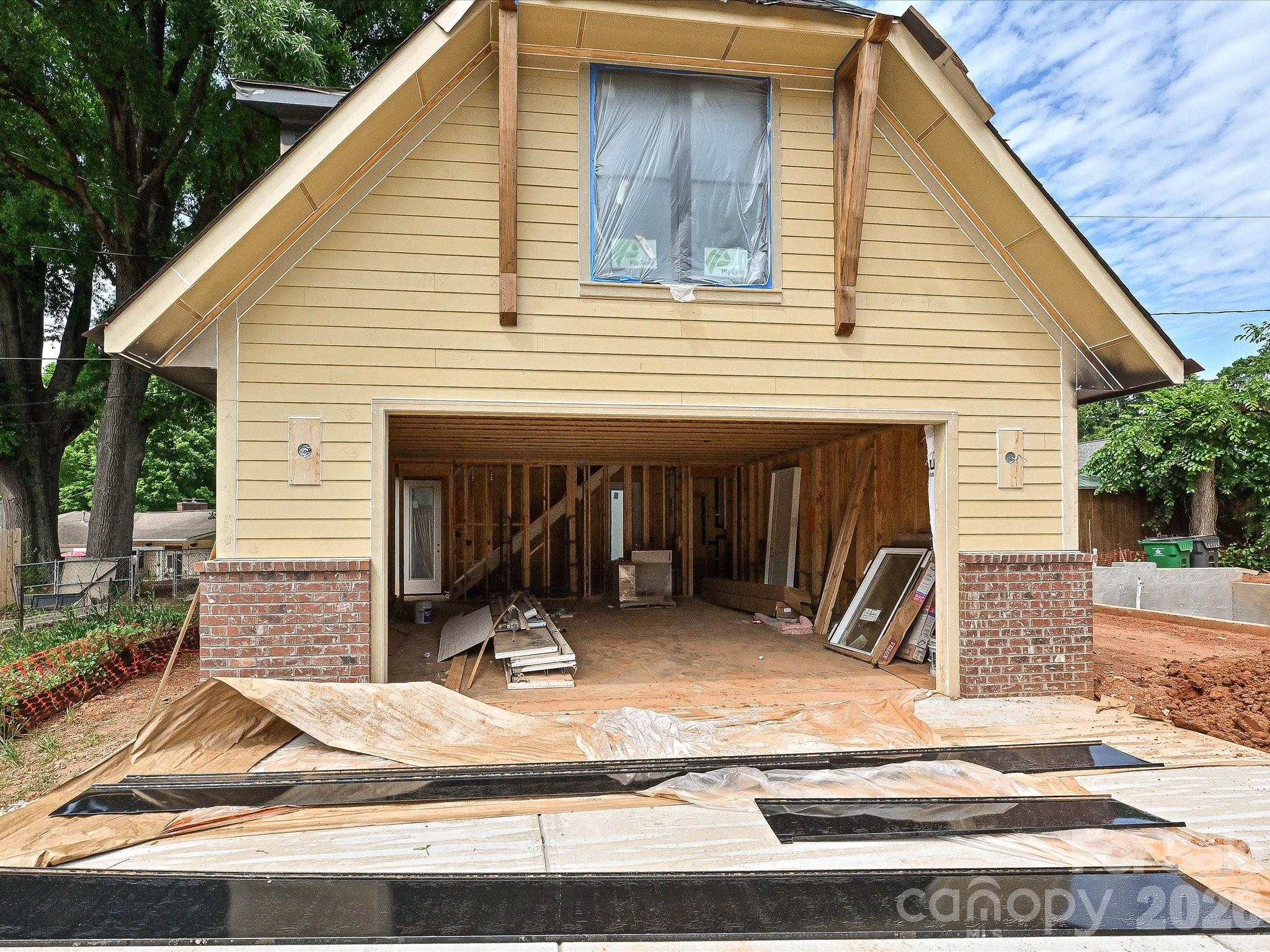 1329 Bevis Drive — Charlotte